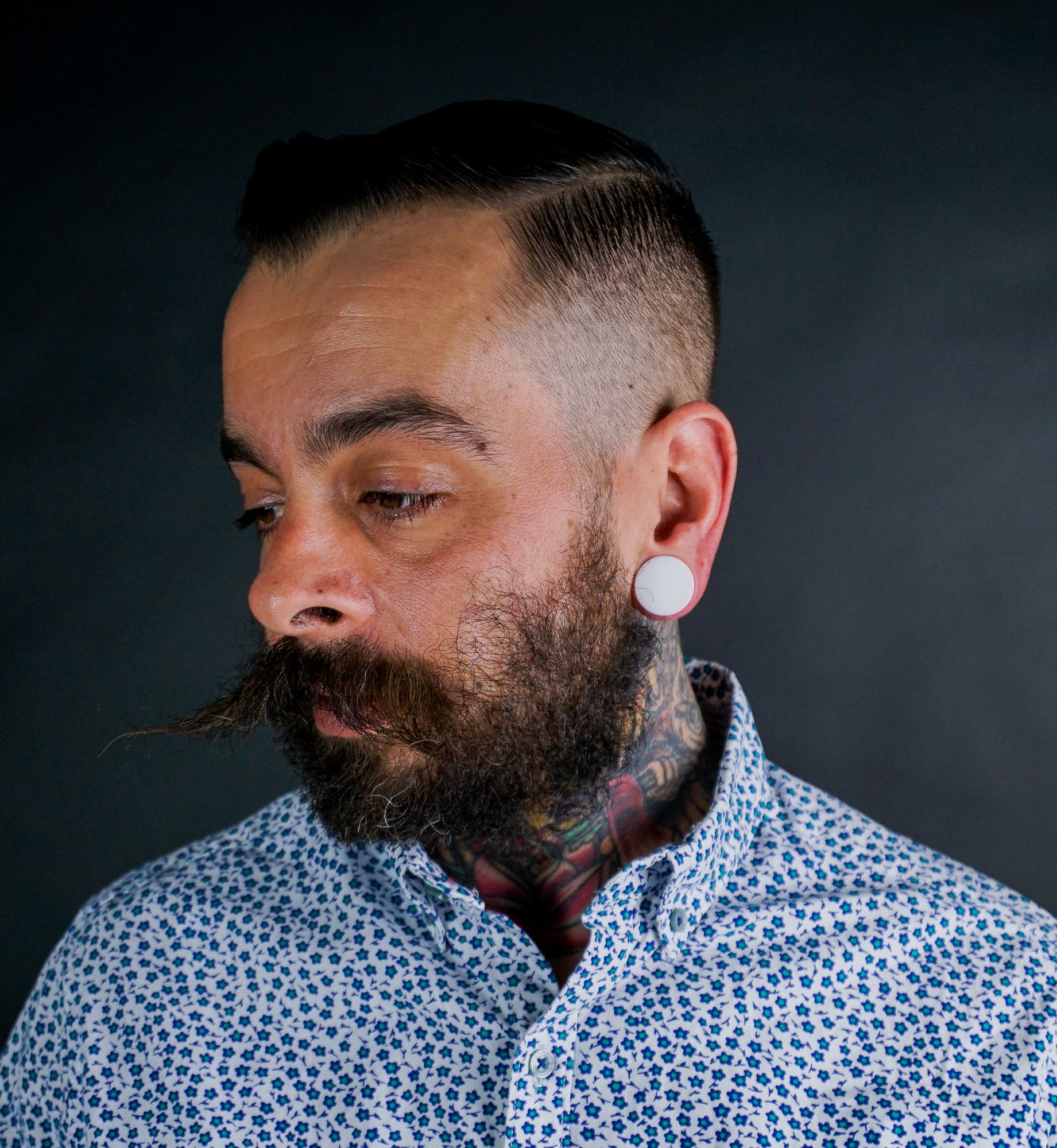 Double Flare Matte White Silicone Plugs