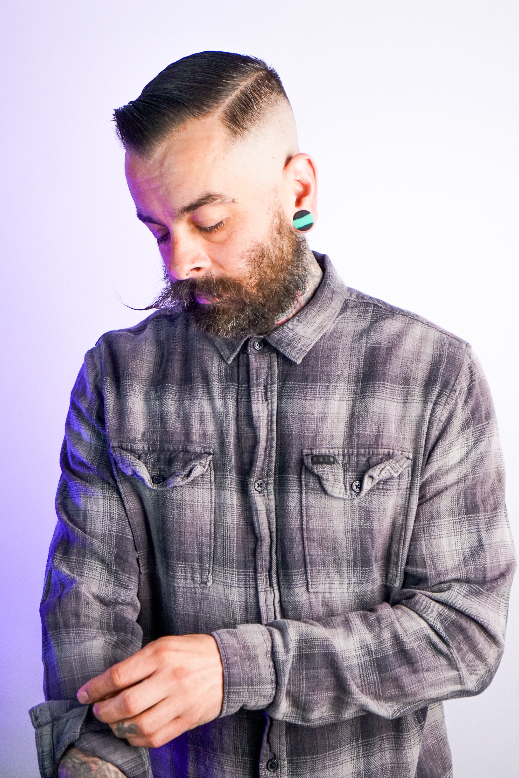 Emerald And Black Double Flare Silicone Plugs