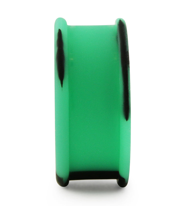 Emerald And Black Double Flare Silicone Tunnel Plugs