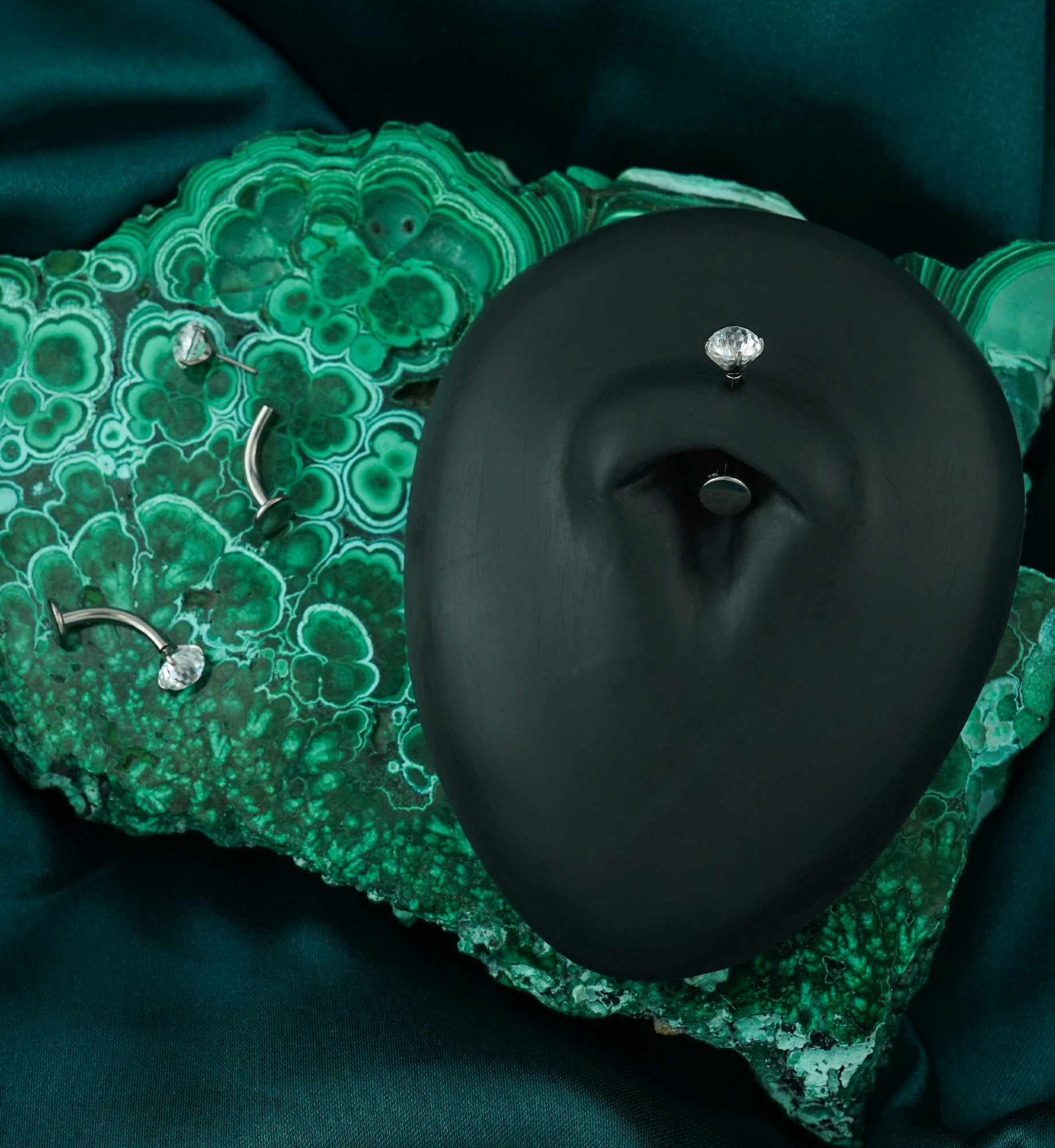 Fireworks Clear CZ Titanium Threadless Floating Belly Button Ring