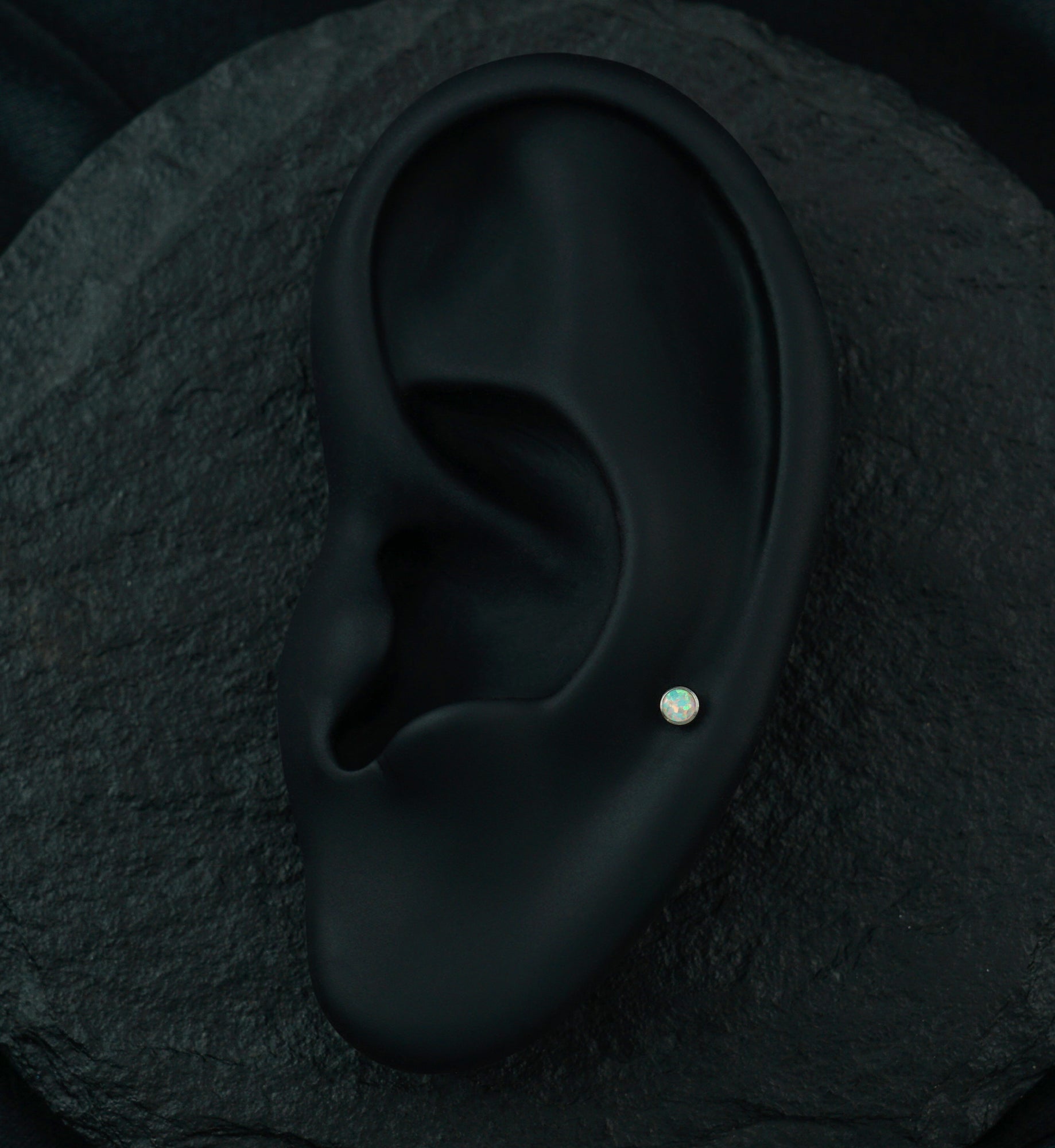 Flat White Opalite Titanium Threadless Labret