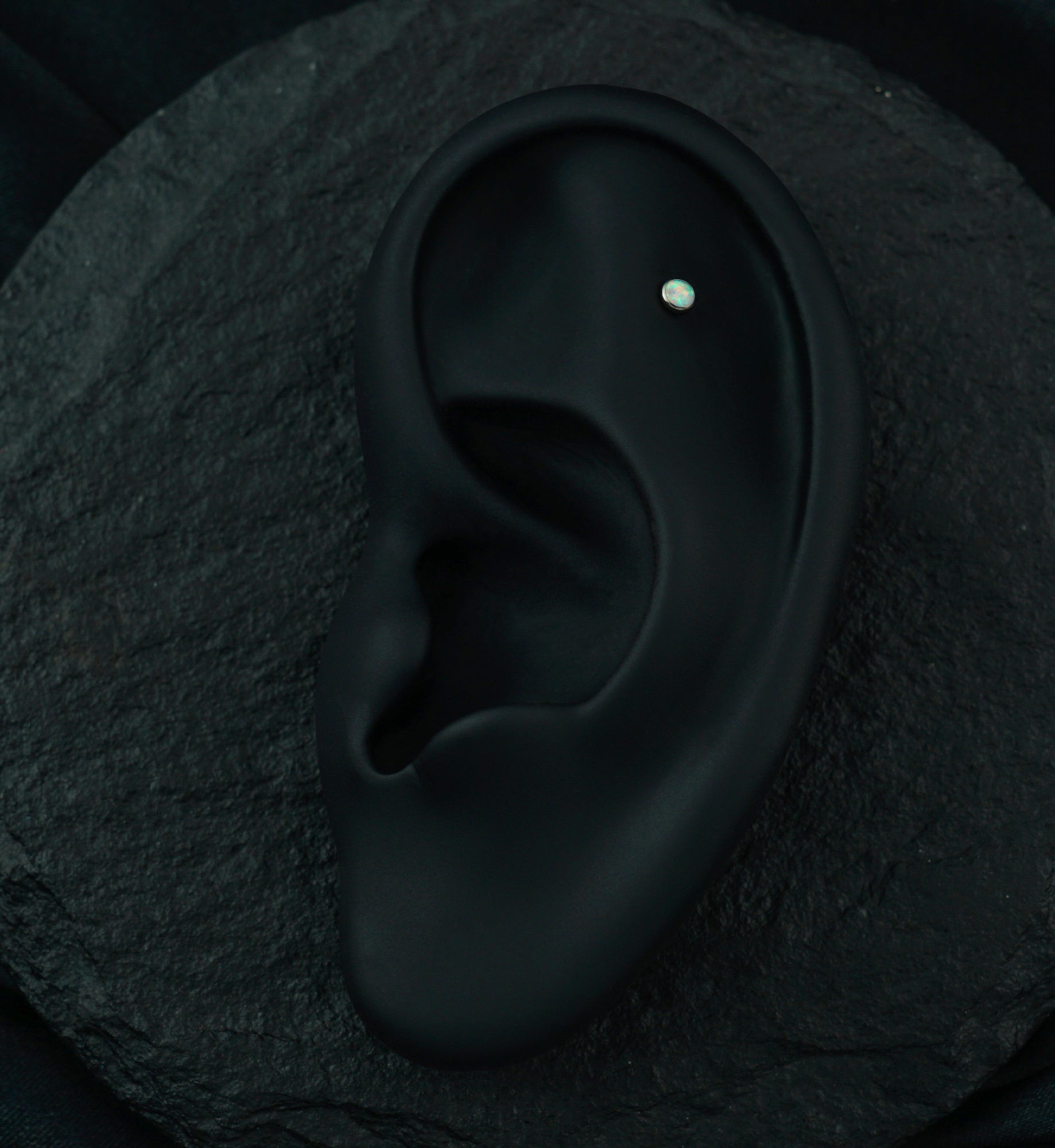 Flat White Opalite Titanium Threadless Labret