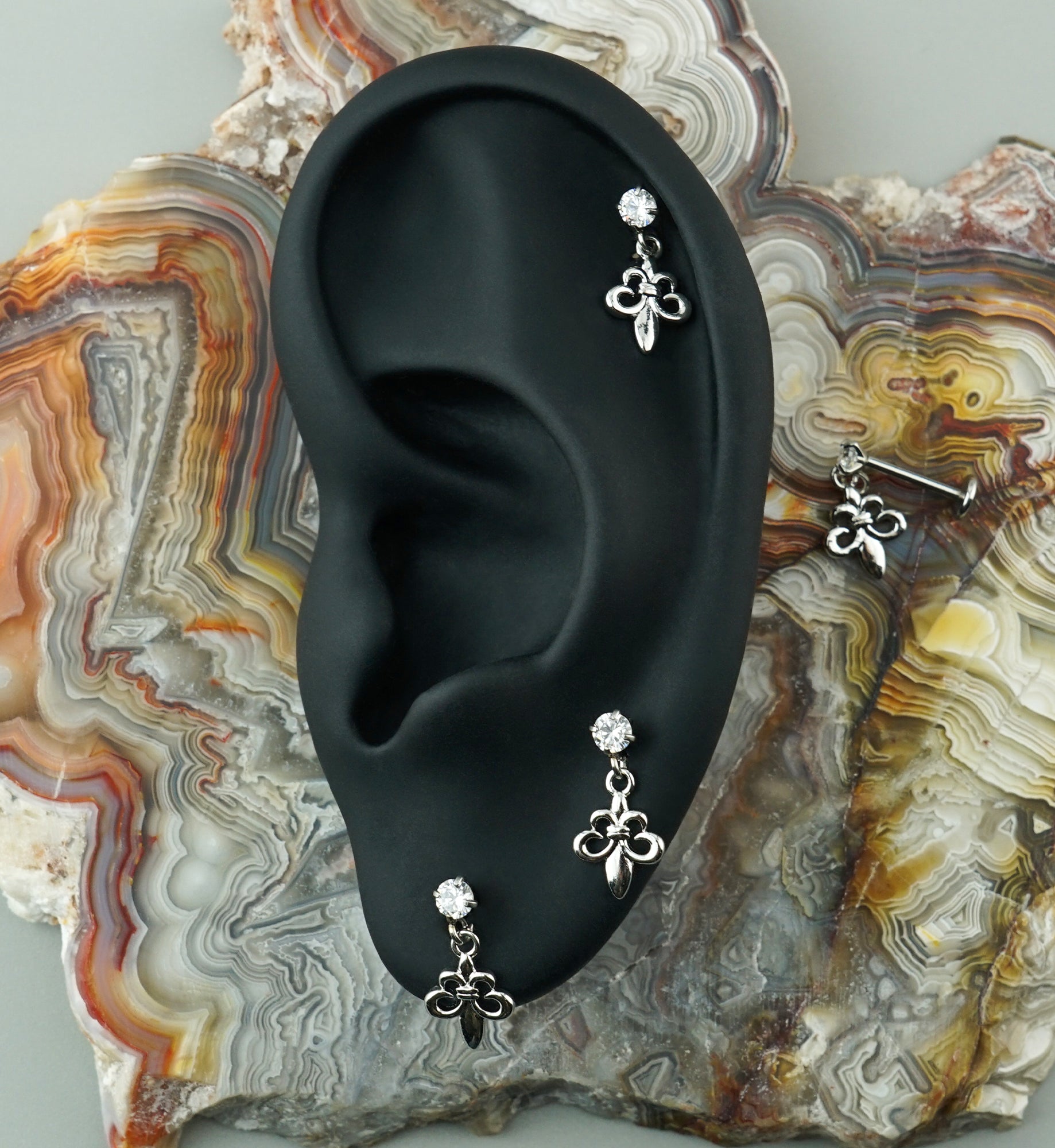 Fleur de Lis Dangle CZ Stainless Steel Threadless Labret