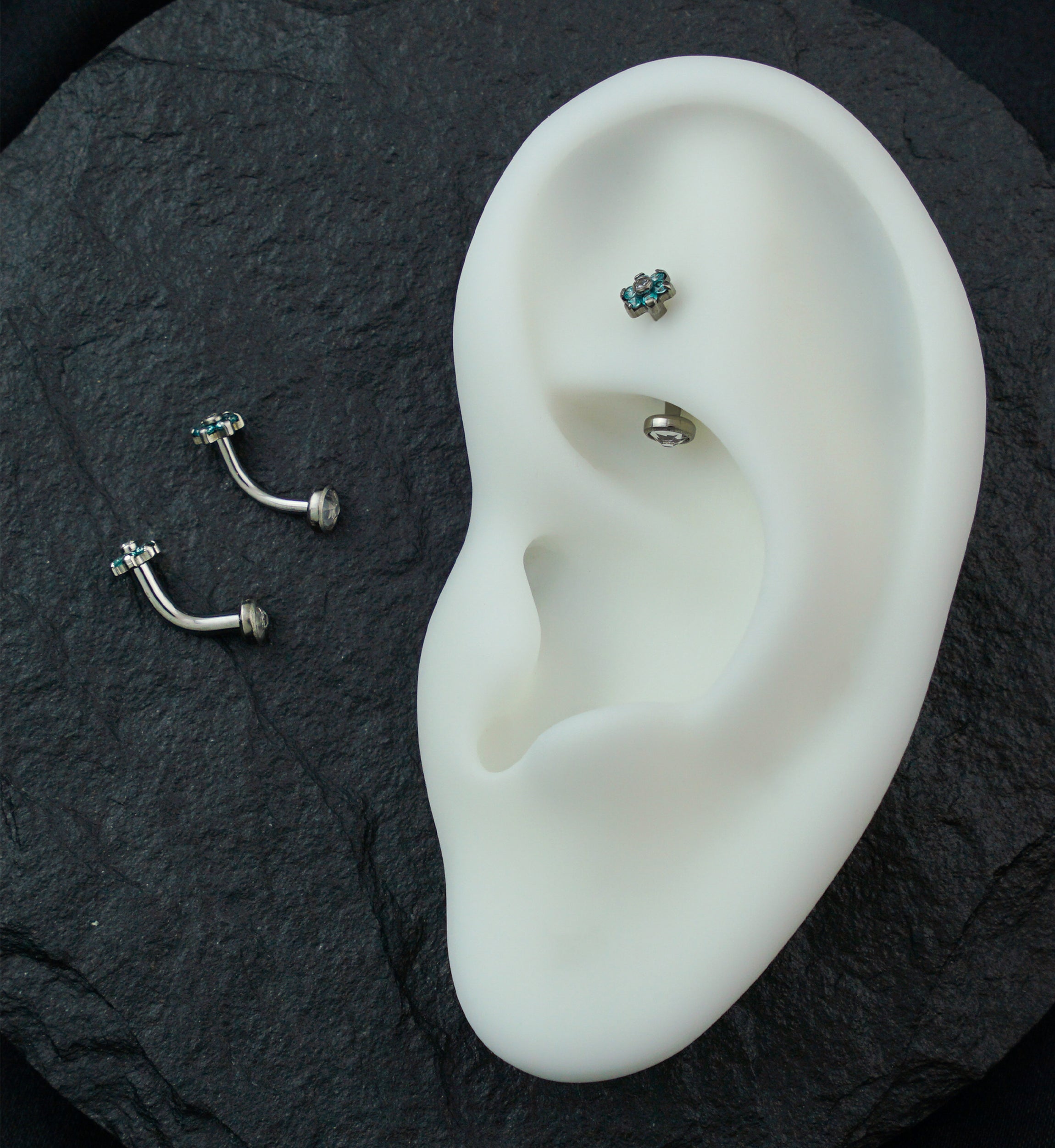 Flower Aqua CZ Titanium Internally Threaded Curved Barbell