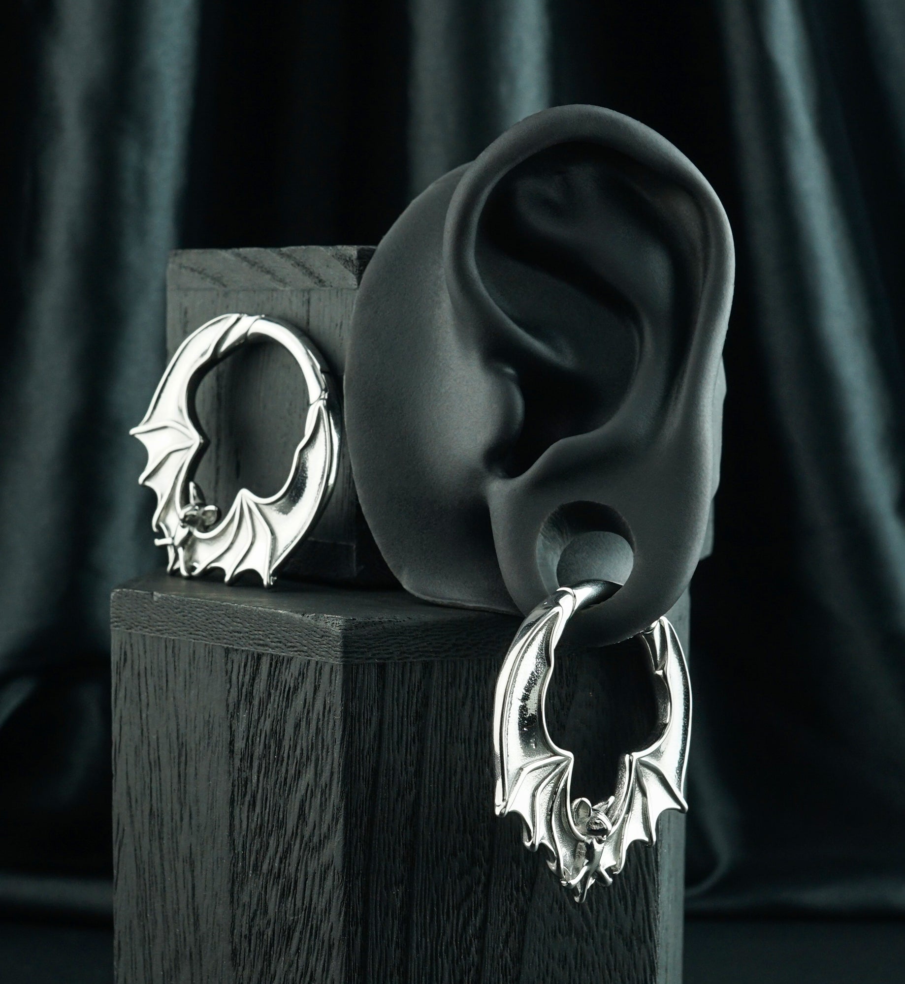Flying Bat Stainless Steel Hinged Ear Weights