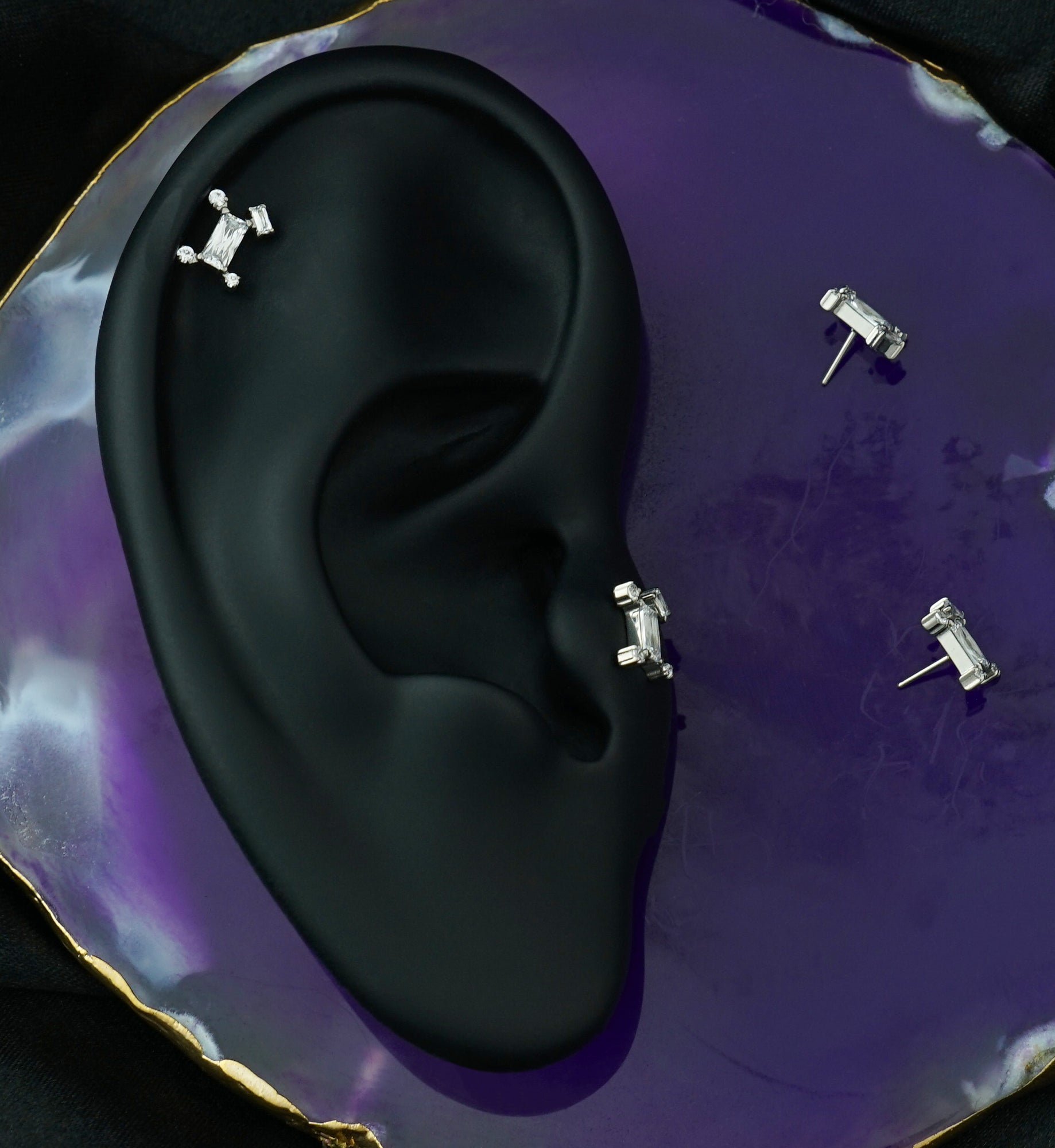 Geometric Pup Clear CZ Titanium Threadless Top