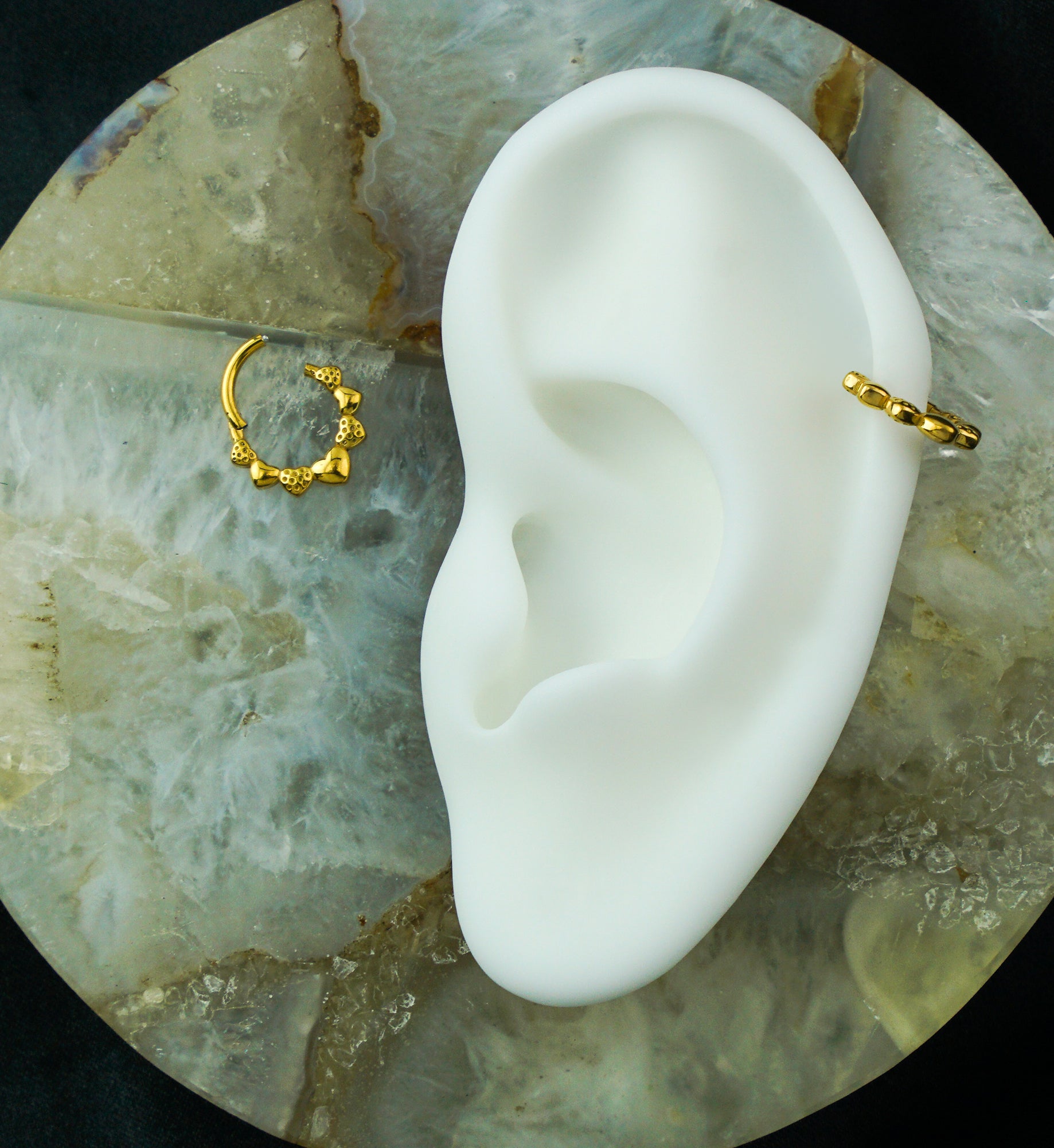 Gold PVD Alternating Hammer Heart Stainless Steel Hinged Segment Ring