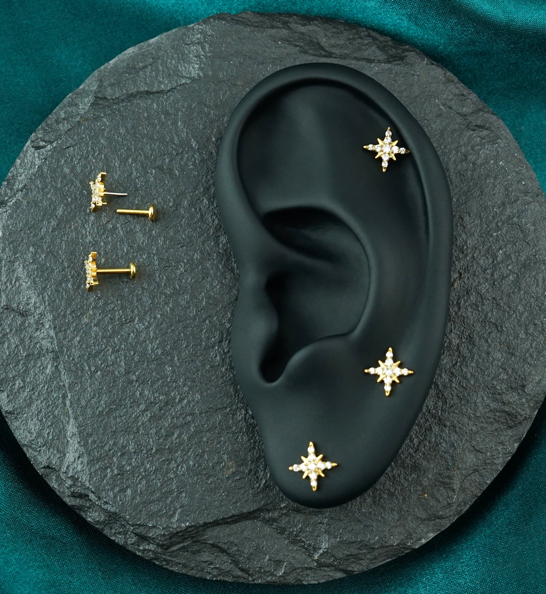 Gold PVD Compass Rose Clear CZ Titanium Threadless Labret