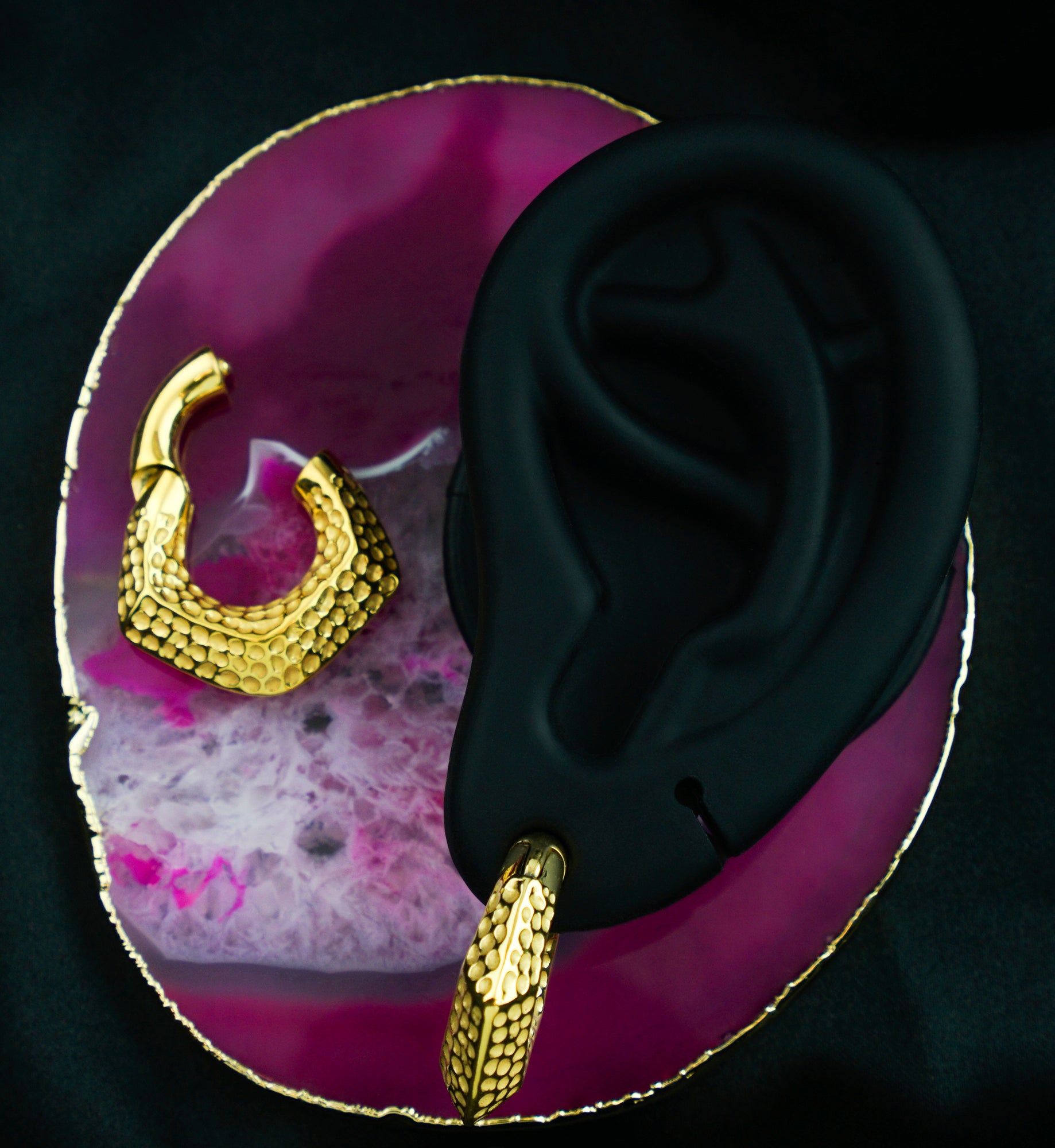 Gold PVD Hammered Point Hinged Ear Weights