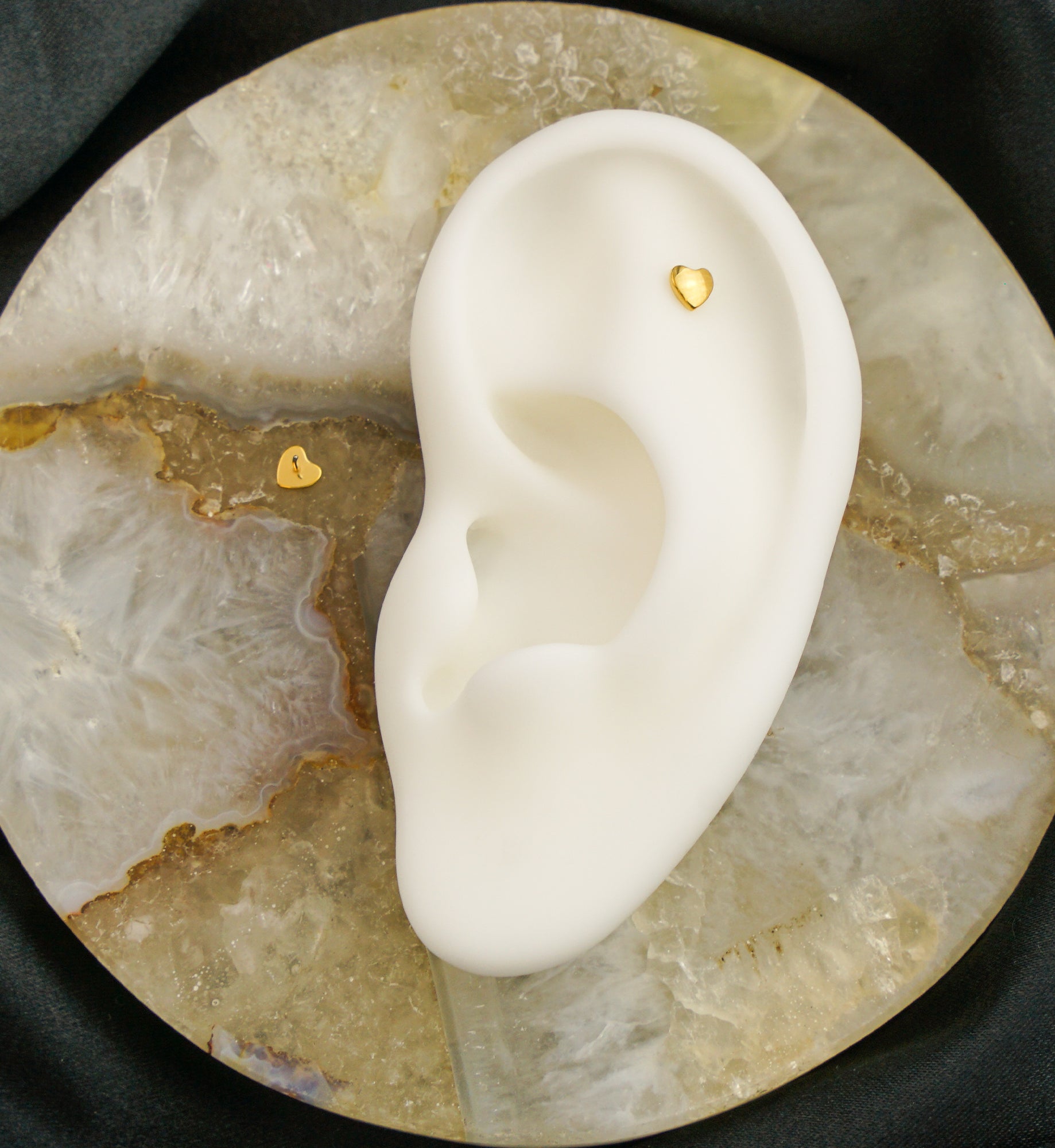 Gold PVD Heart Puff Threadless Titanium Top