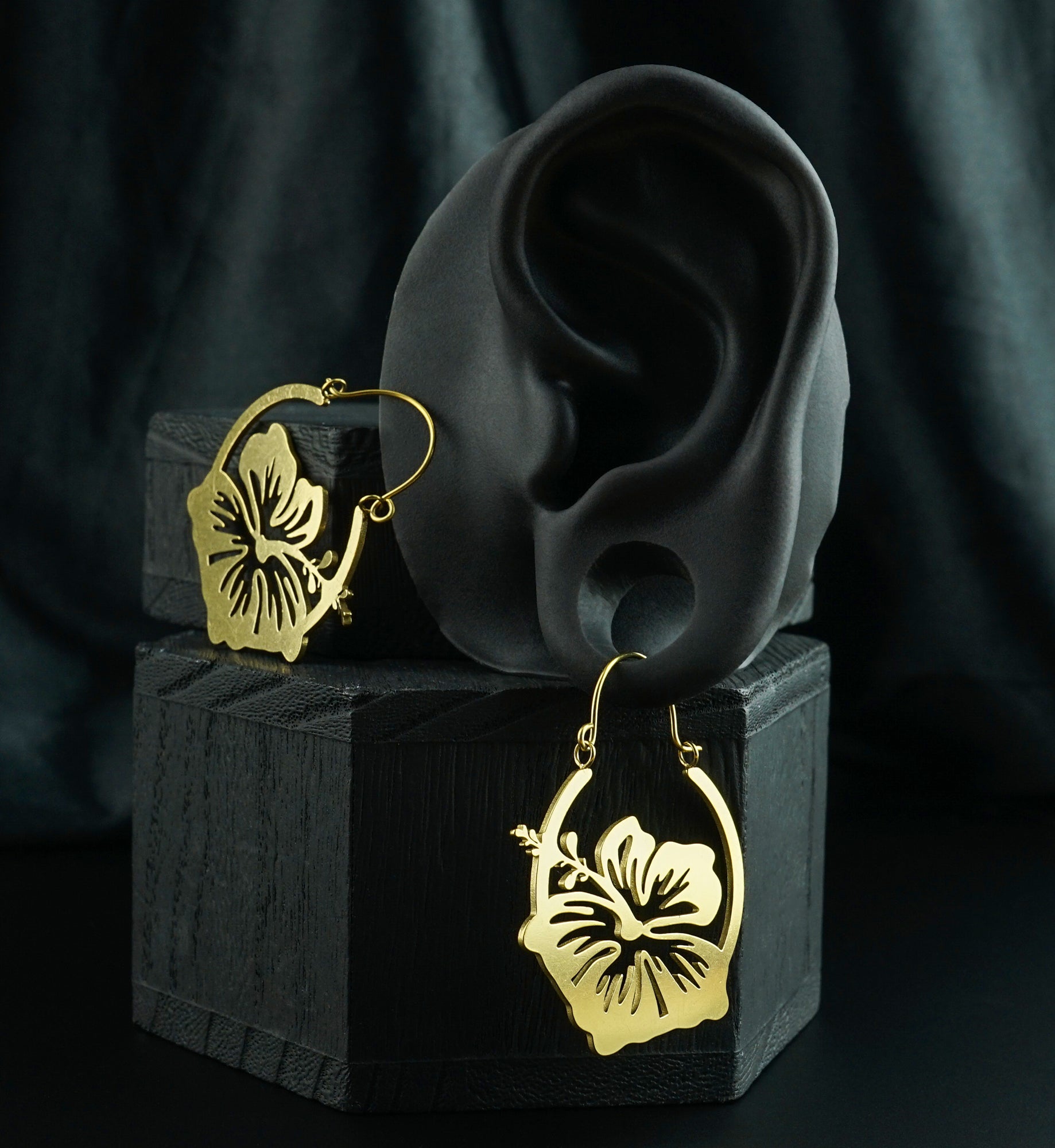Gold PVD Hibiscus Flower Stainless Steel Plug Hoops