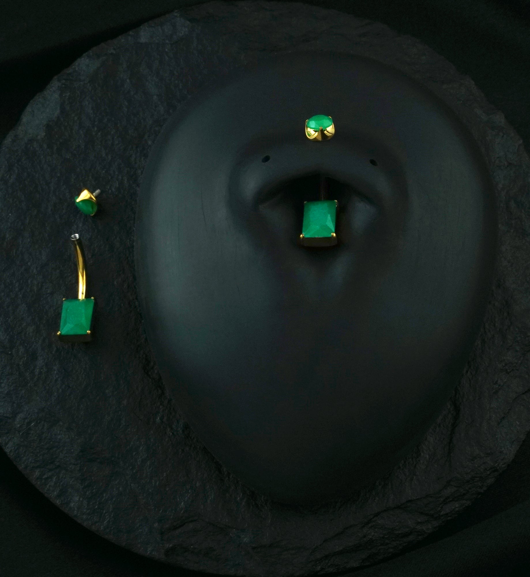 Gold PVD Rectangle Green Onyx Stone Titanium Internally Threaded Belly Button Ring