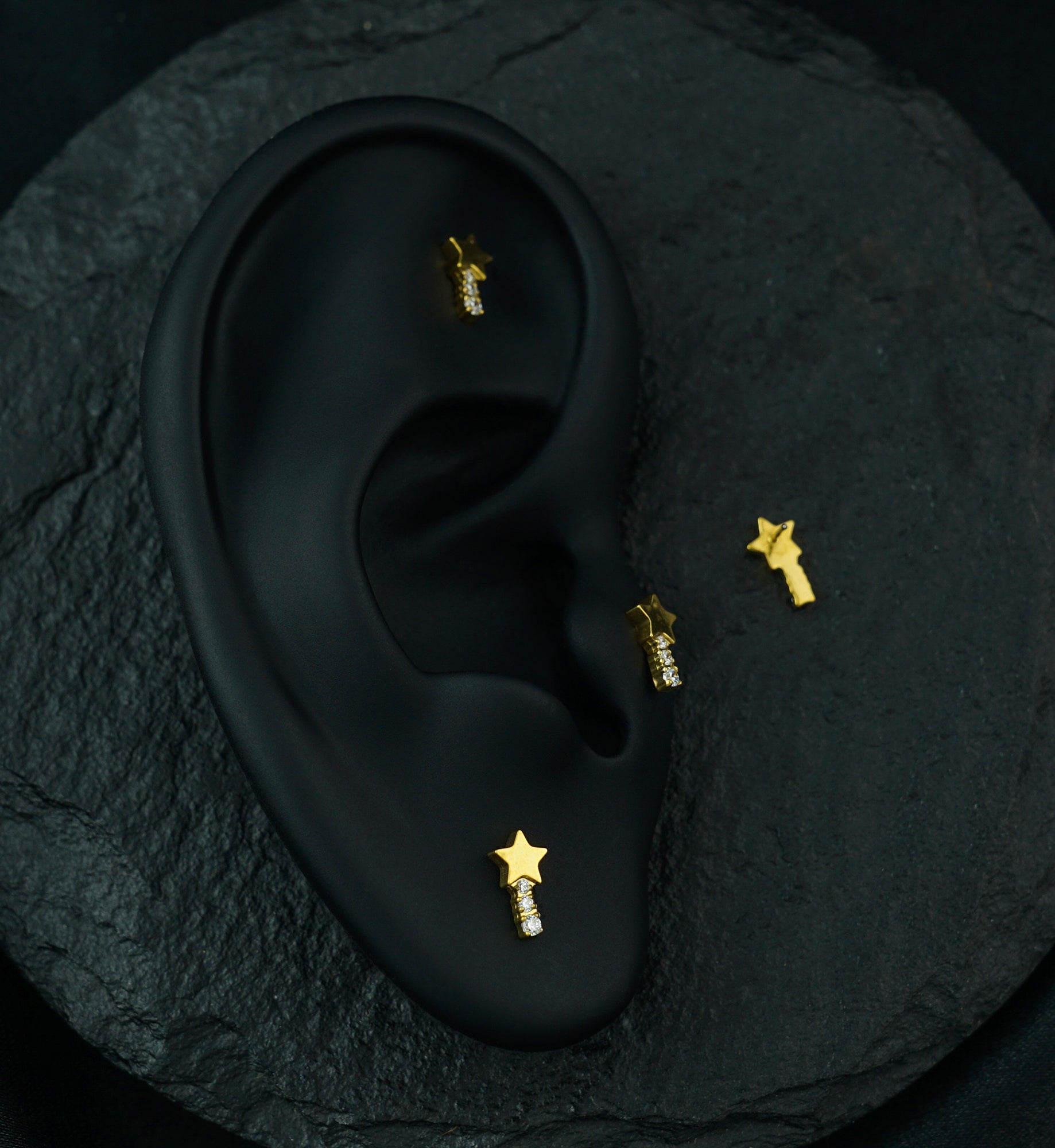 Gold PVD Shooting Star Clear CZ Threadless Titanium Top