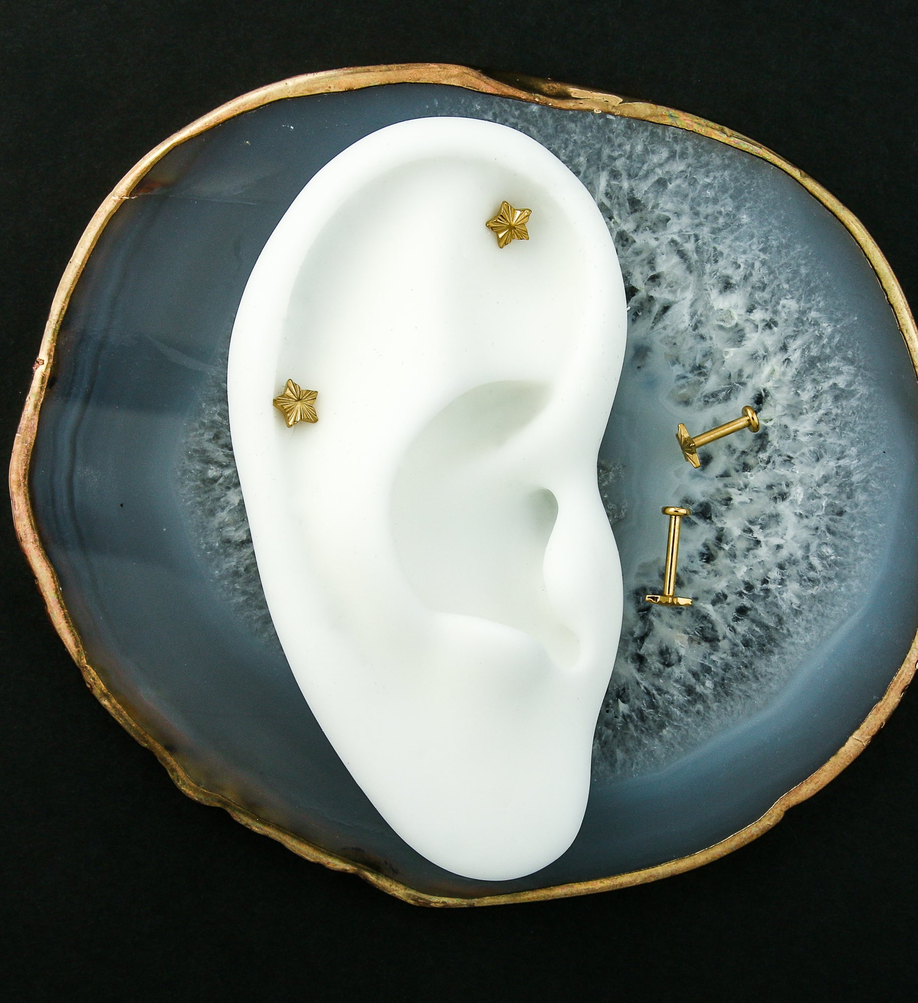 Gold PVD Star Score Internally Threaded Titanium Labret