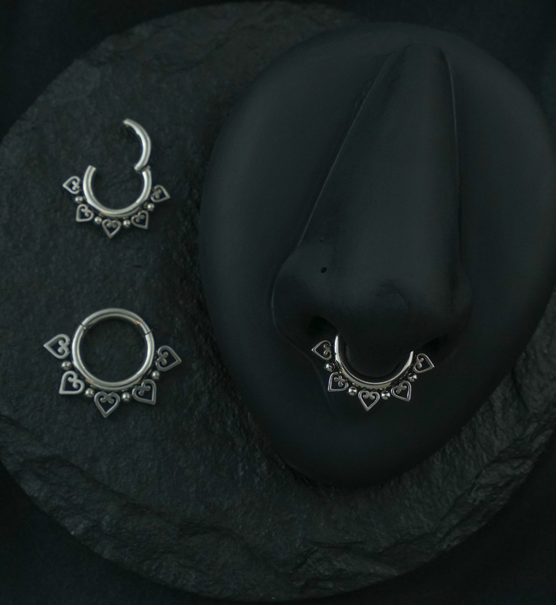 Heart And Ball Stainless Steel Hinged Segment Ring