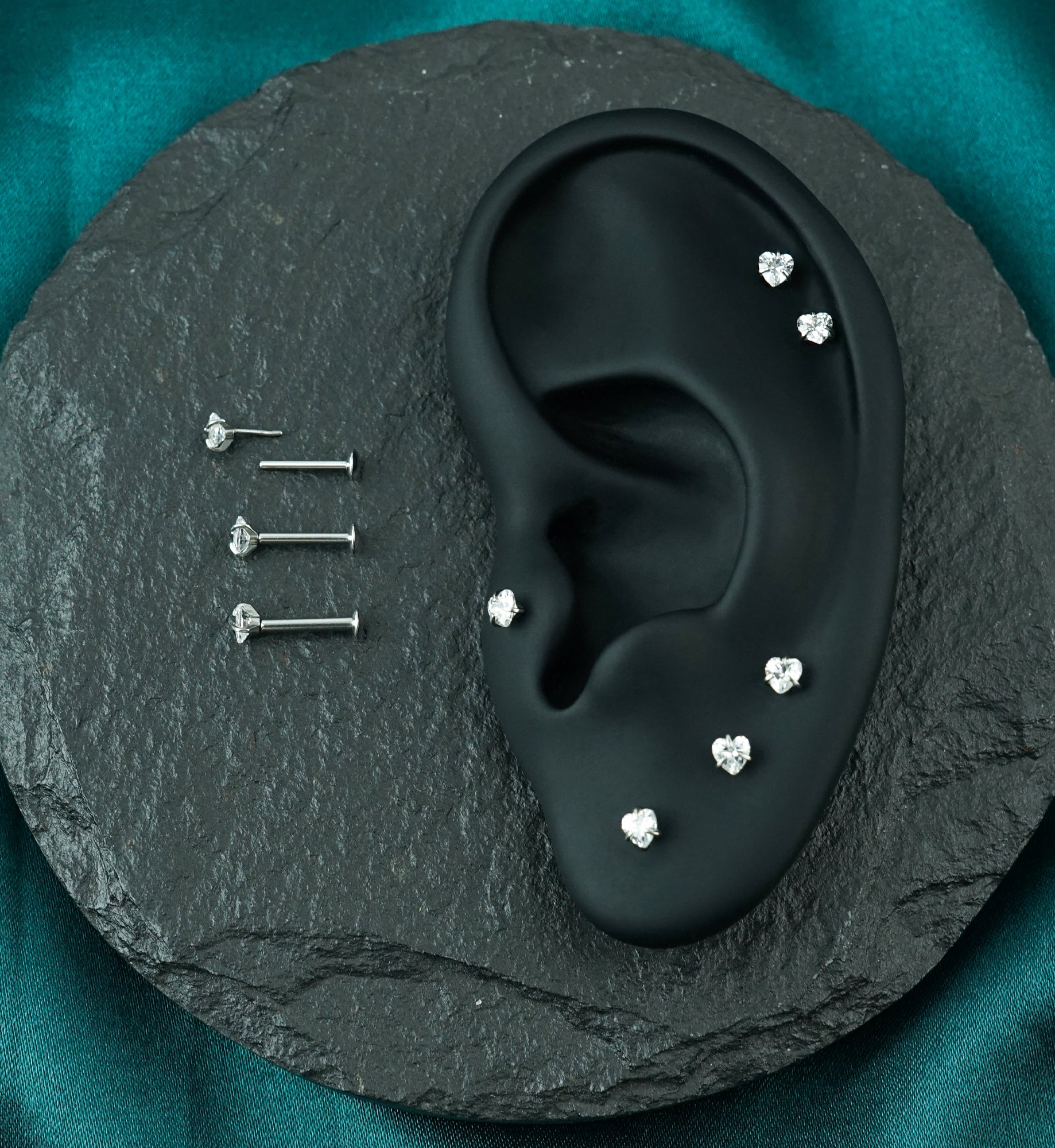 Heart Prong Clear CZ Stainless Steel Threadless Convex Disk Labret