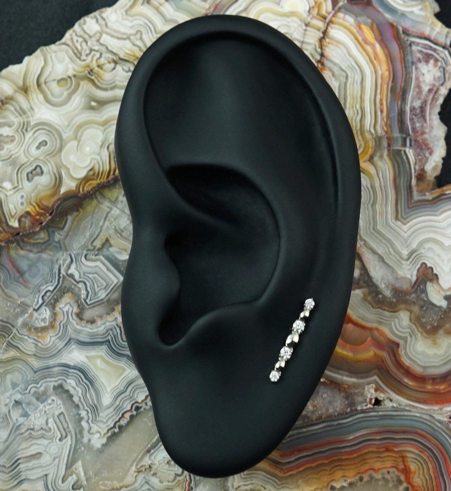 Illuminate CZ Titanium Threadless Top