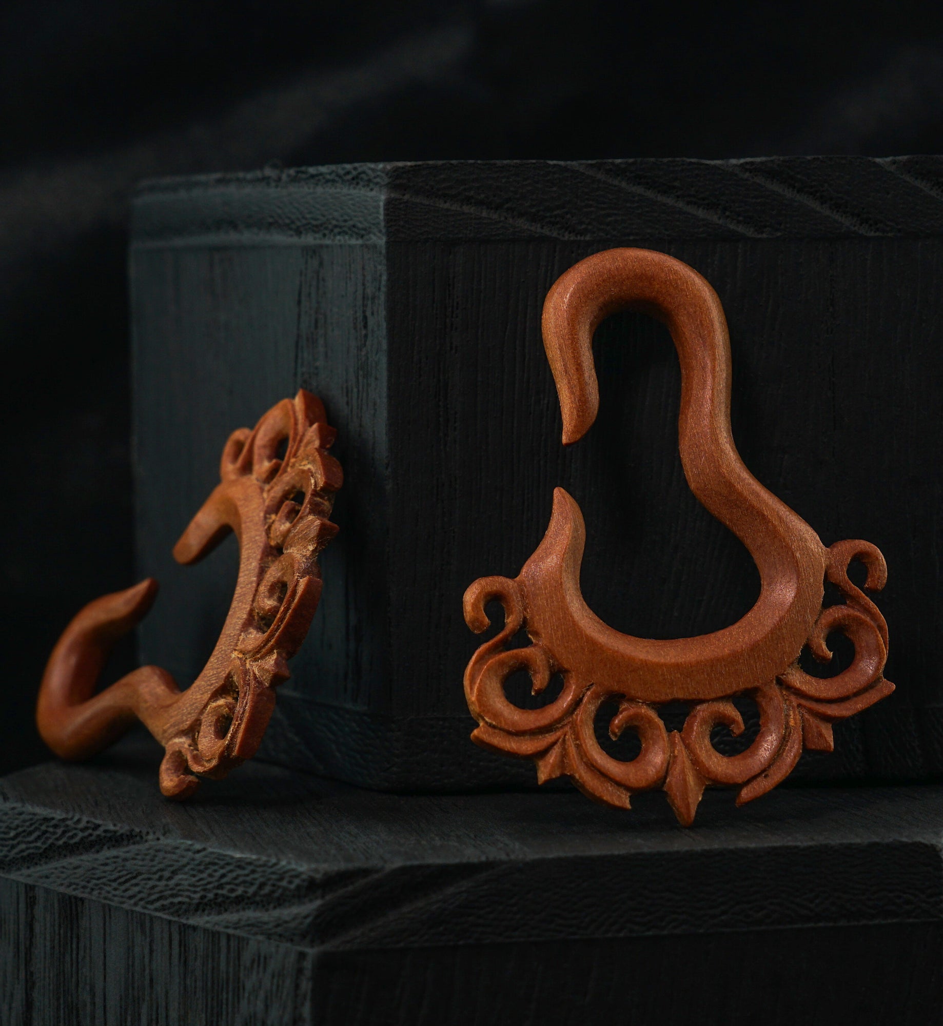 Jarawa Saba Wooden Hangers