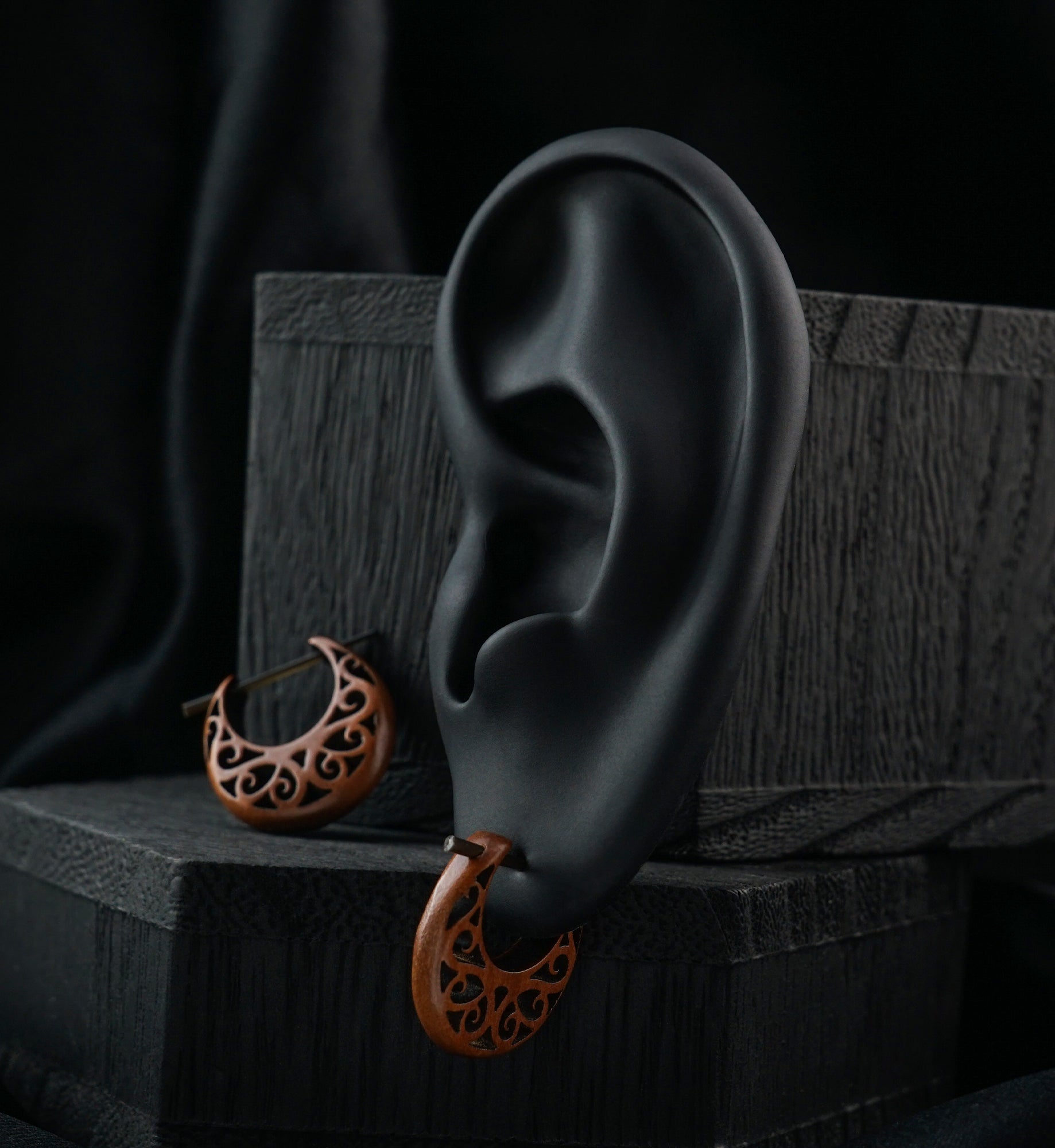 Lattice Hoop Sawo Wood Earrings