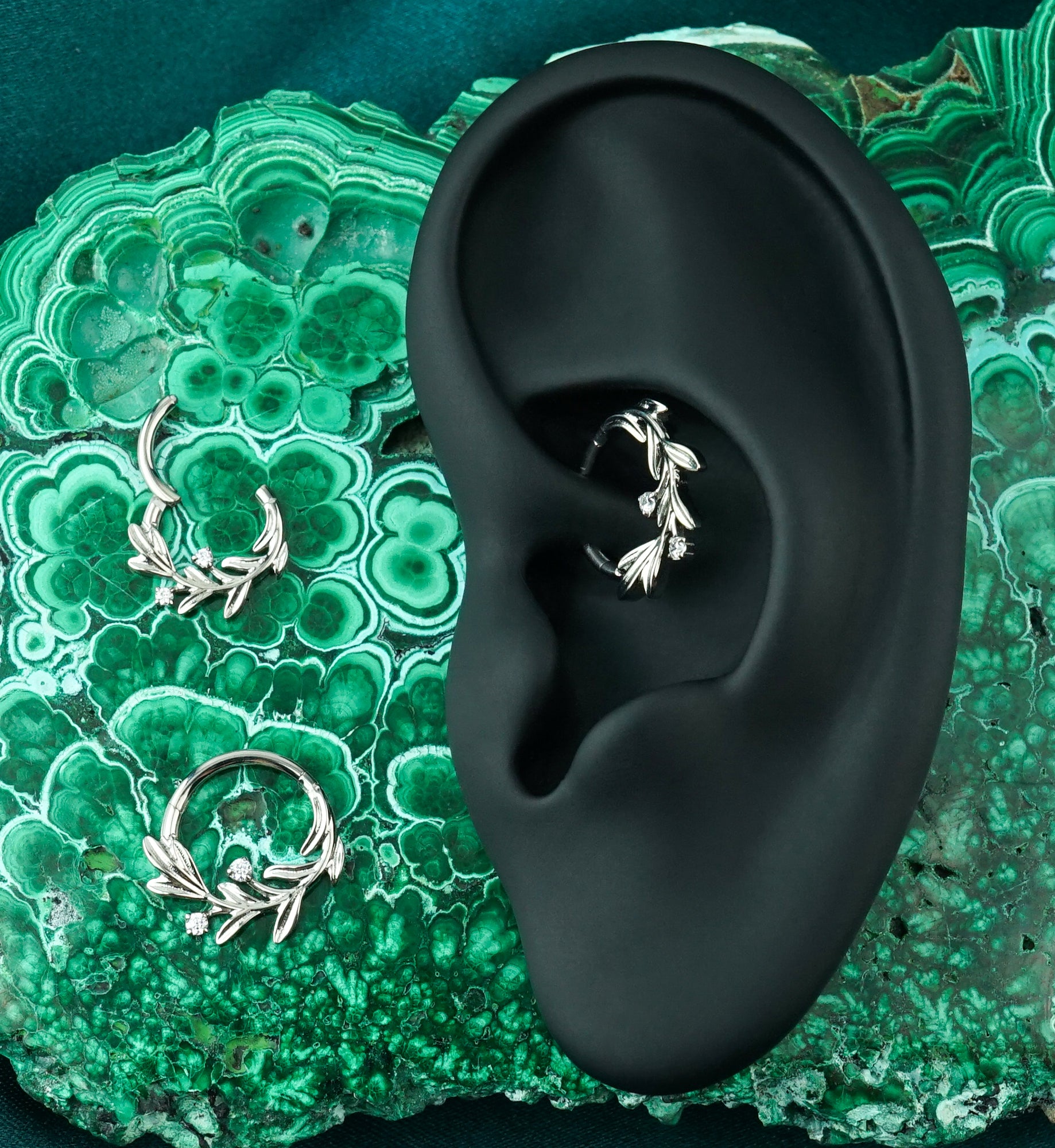 Laurel Olive Leaf Clear CZ Titanium Hinged Segment Ring