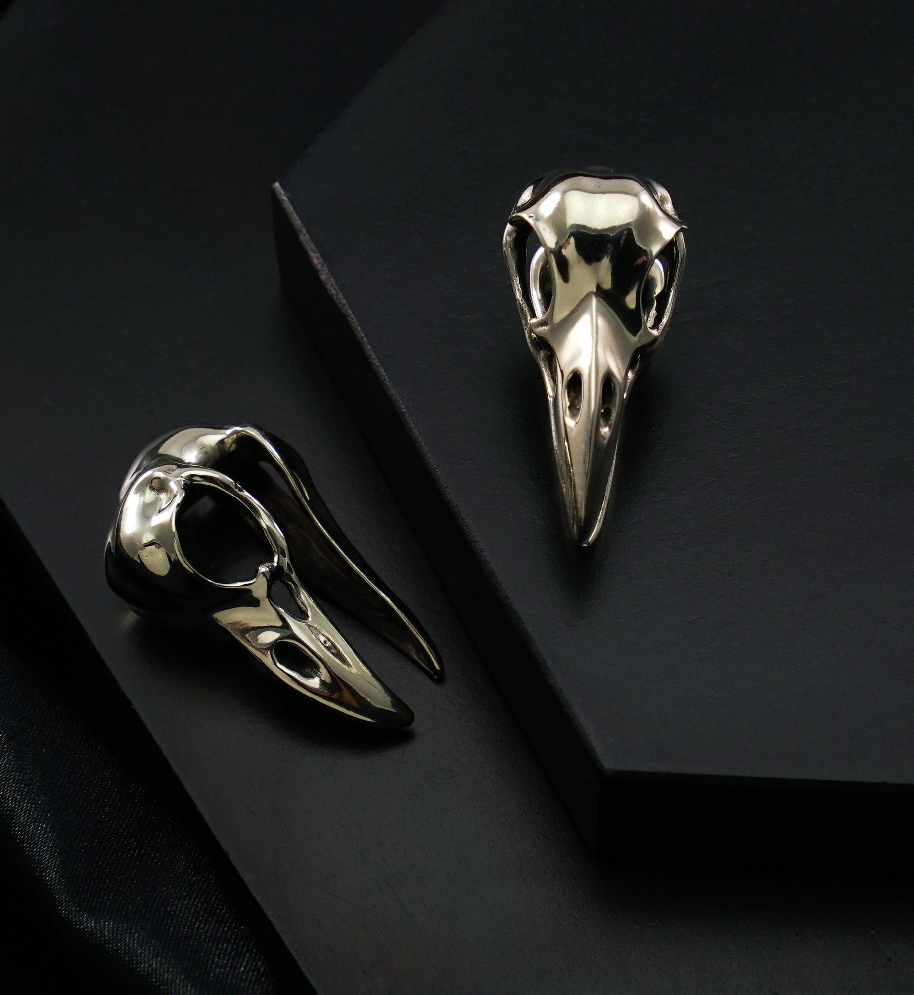 Mini Raven White Brass Ear Weights
