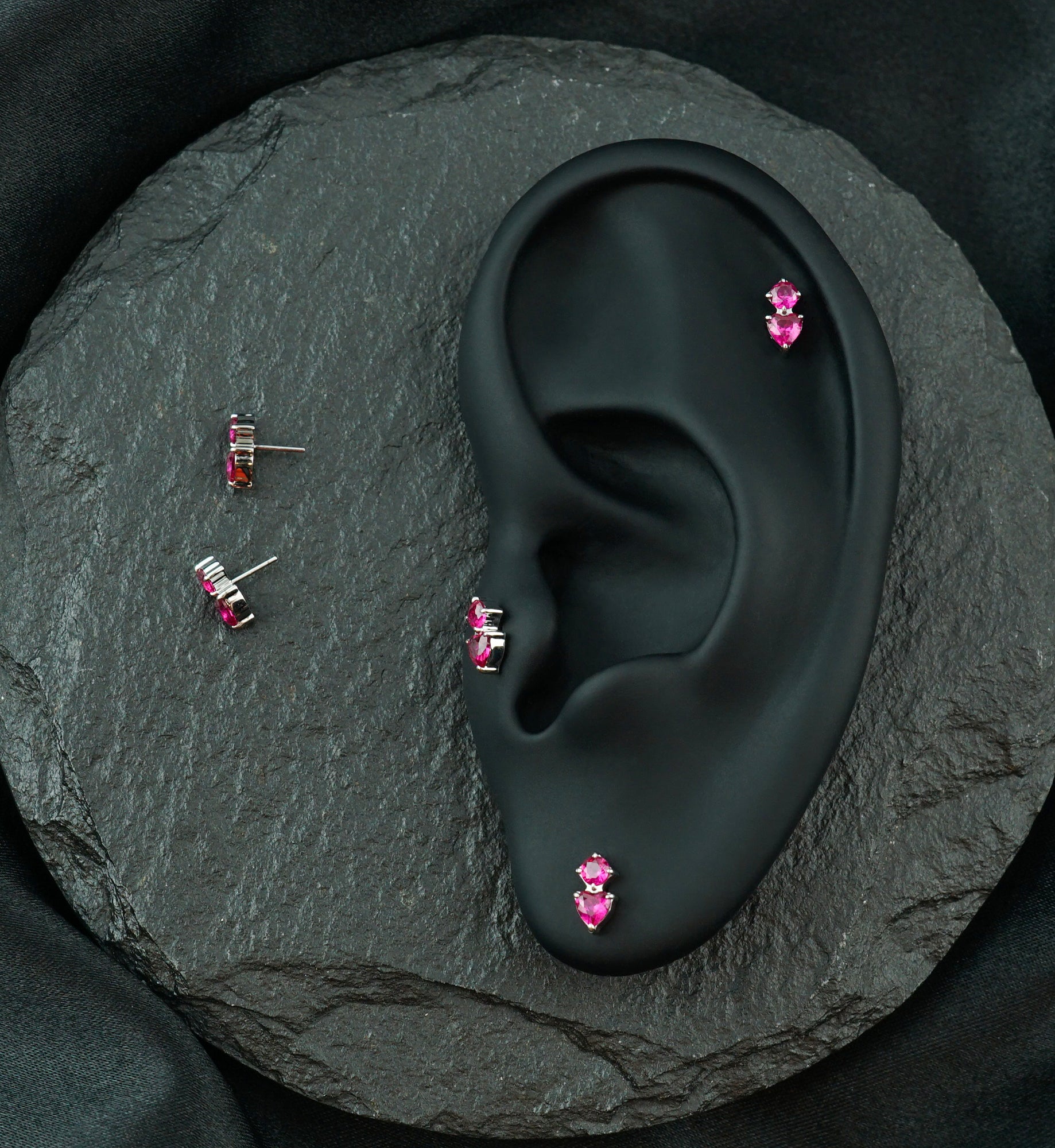Platinum PVD Round and Heart Fuchsia CZ Titanium Threadless Top