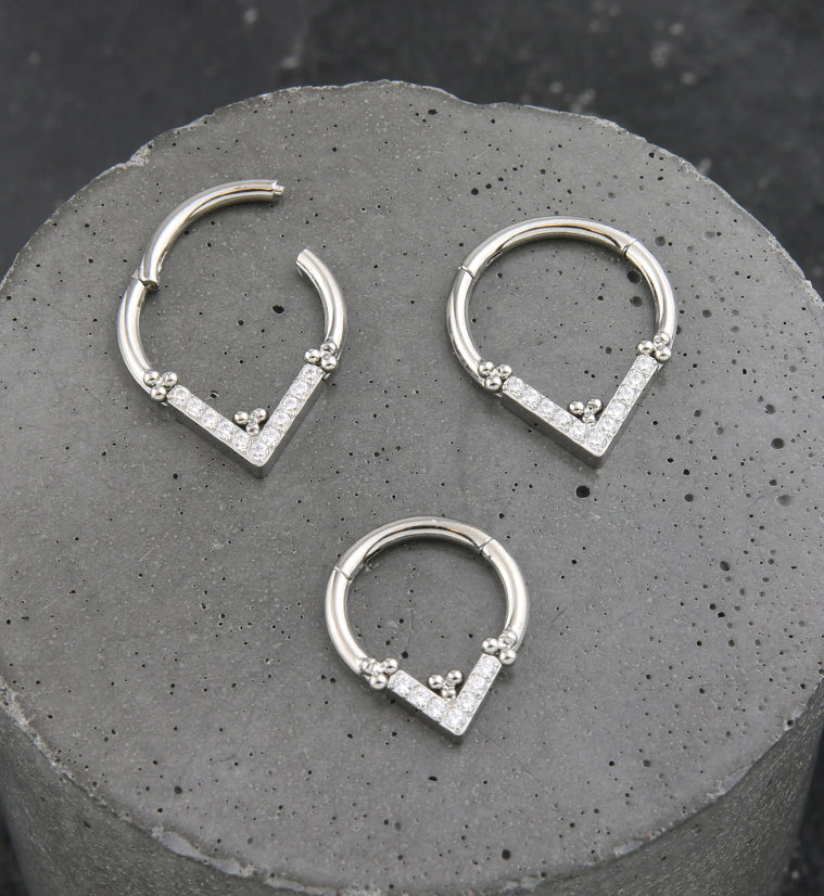 Point Beaded Clear CZ Titanium Hinged Segment Ring