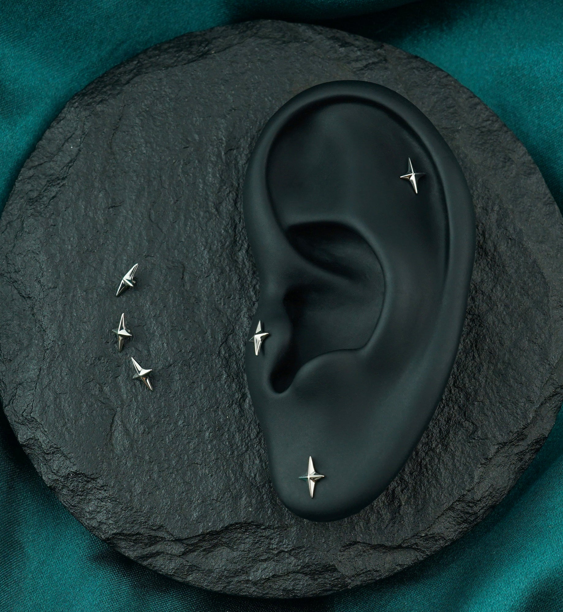 Polaris Titanium Internally Threaded Top