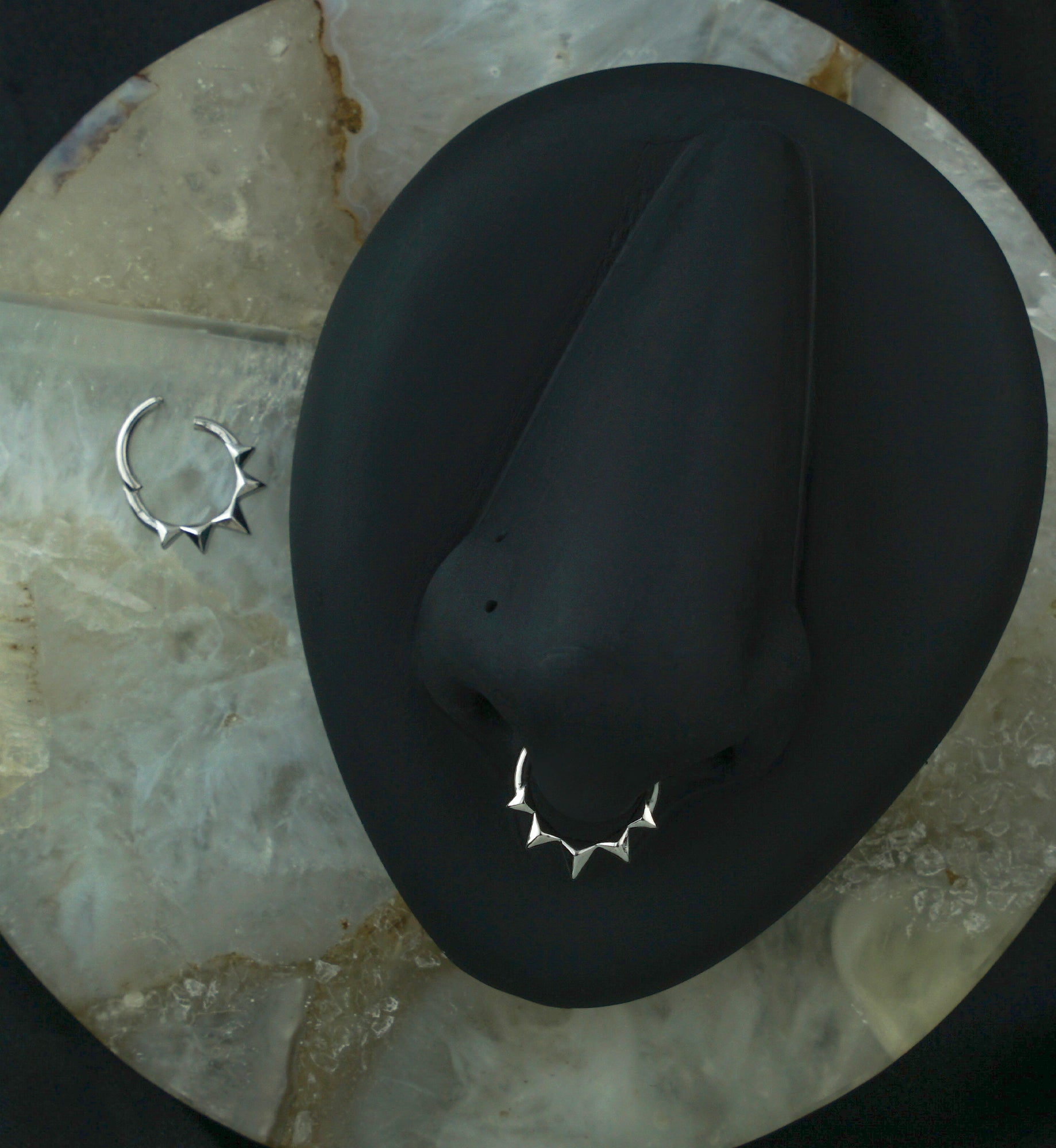 Polyhedra Spike Stainless Steel Hinged Segment Ring