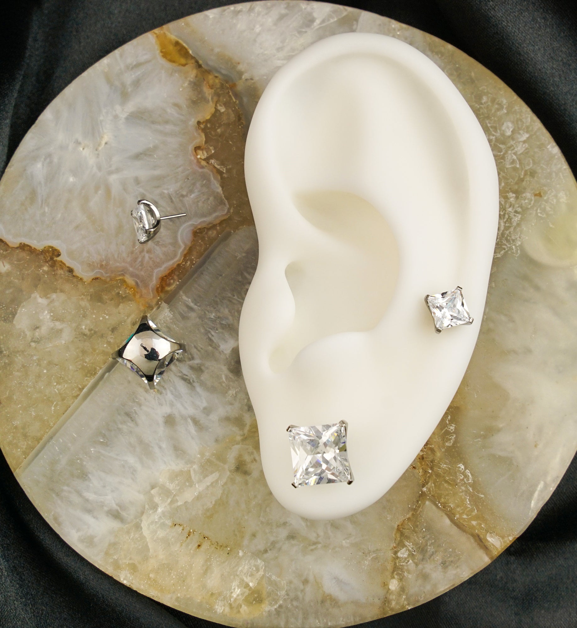 Princess Clear CZ Flat Base Threadless Titanium Top