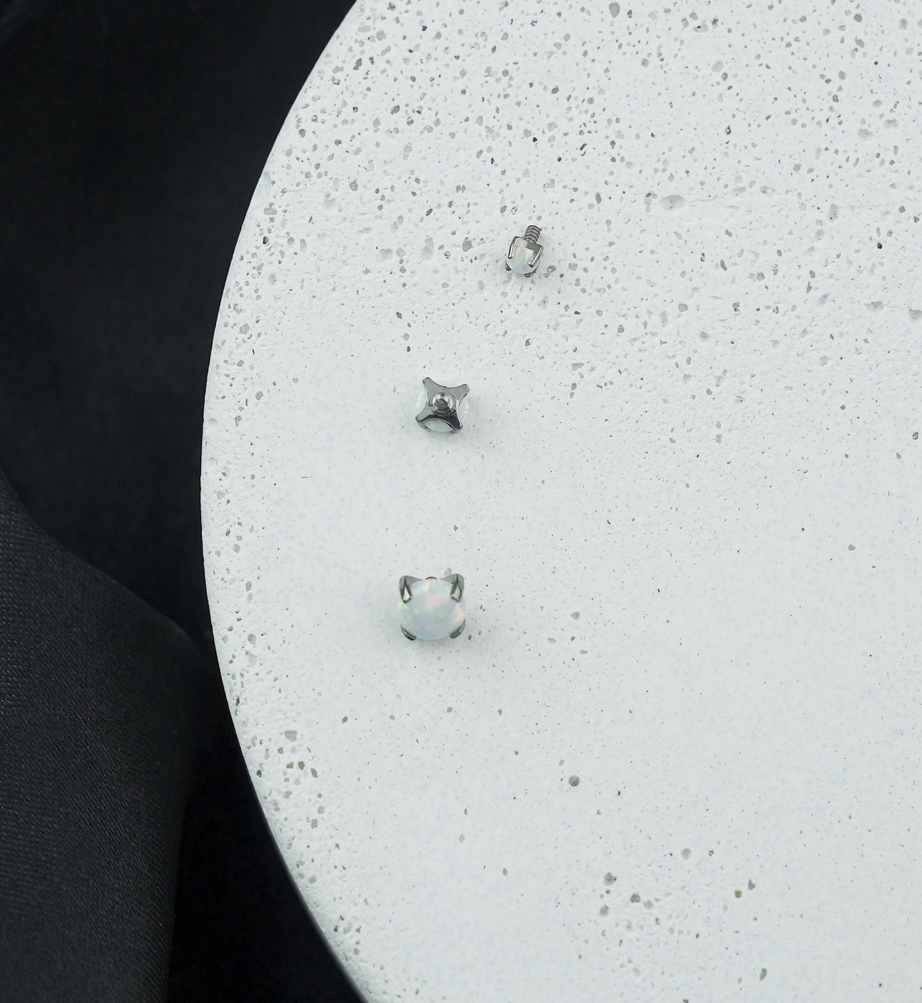 Prong White Opalite Titanium Internally Threaded Top