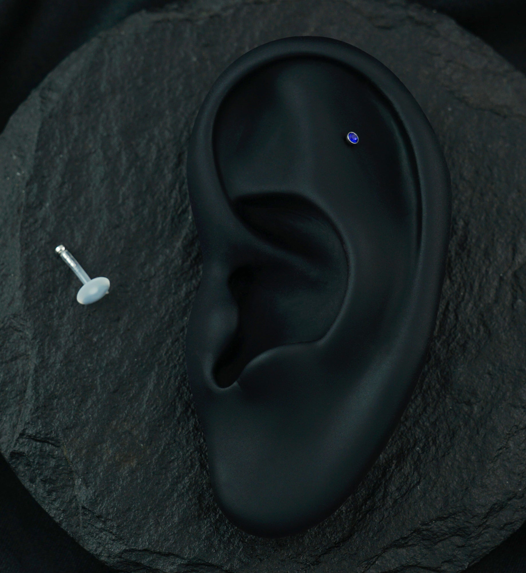 Push Top Blue CZ Labret