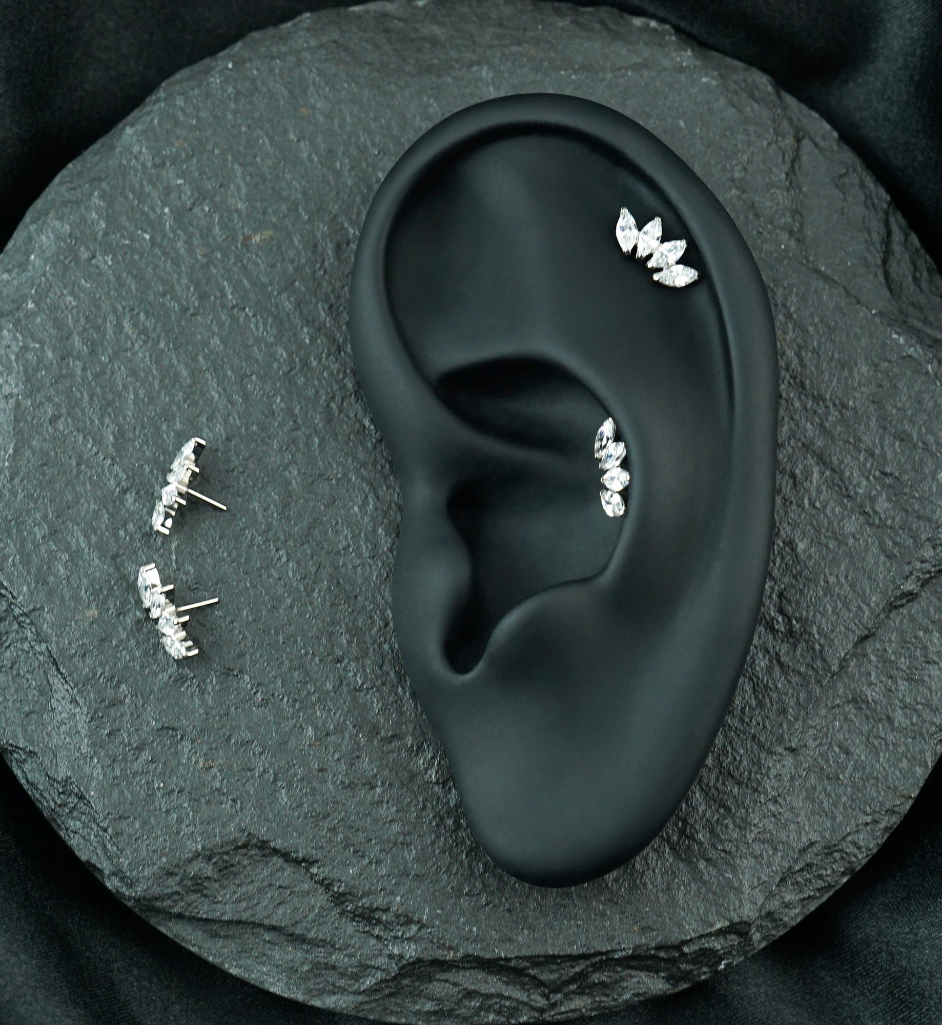 Quartet Clear CZ Prong Titanium Threadless Top