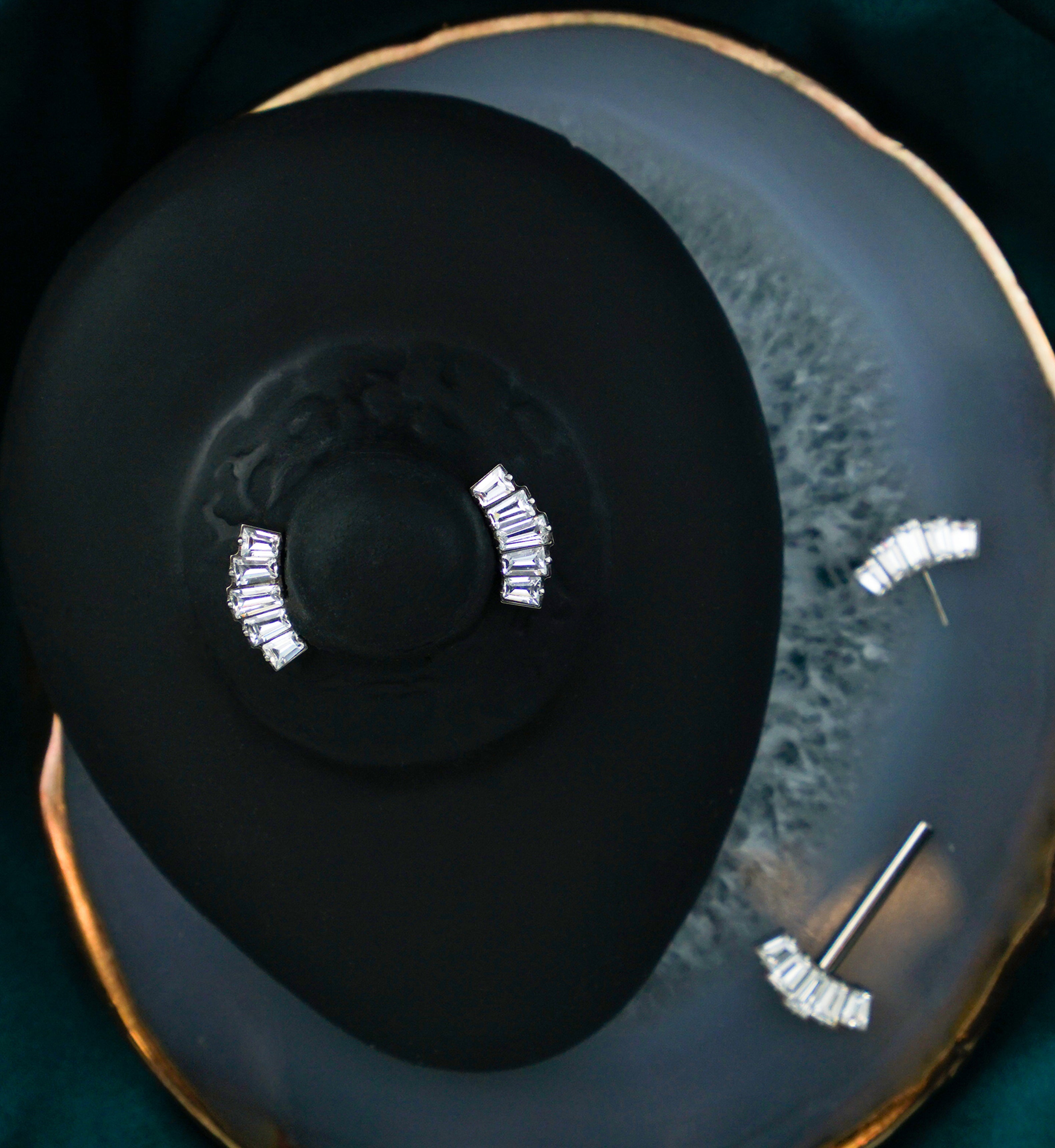 Quinary Baguette CZ Threadless Titanium Nipple Barbell