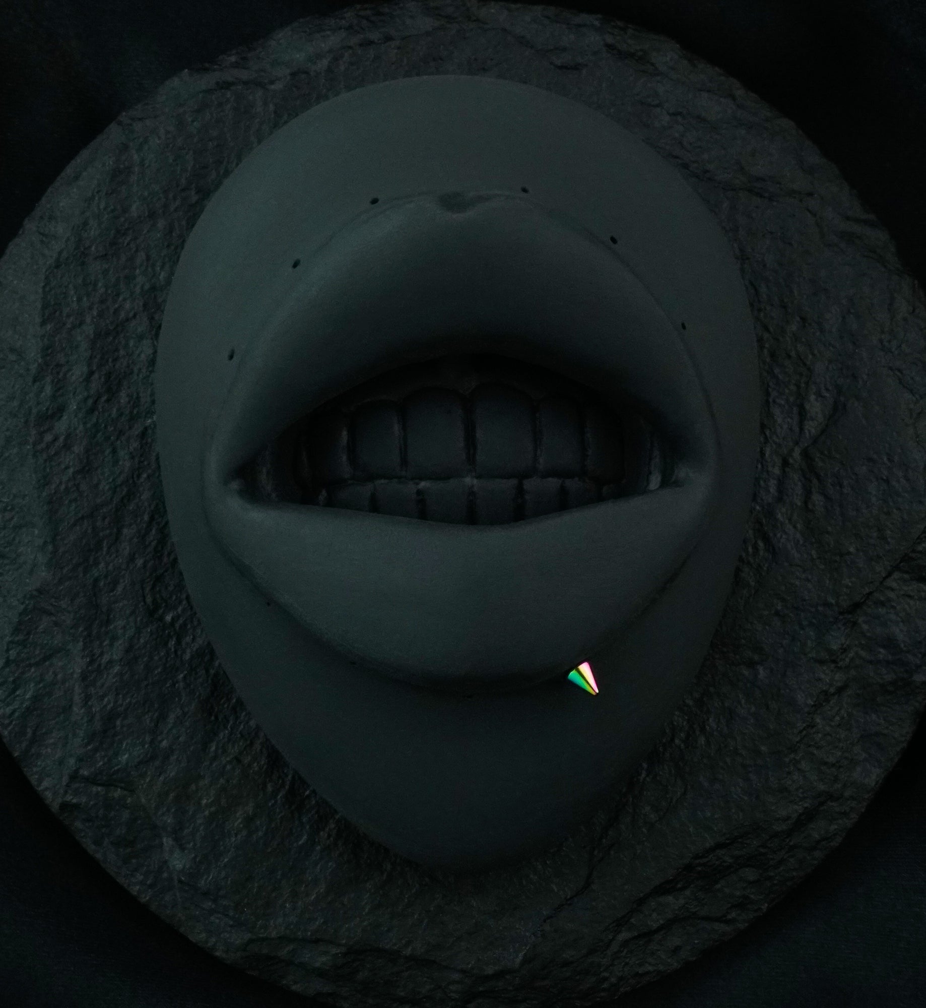 Rainbow PVD Spike Labret Flatback