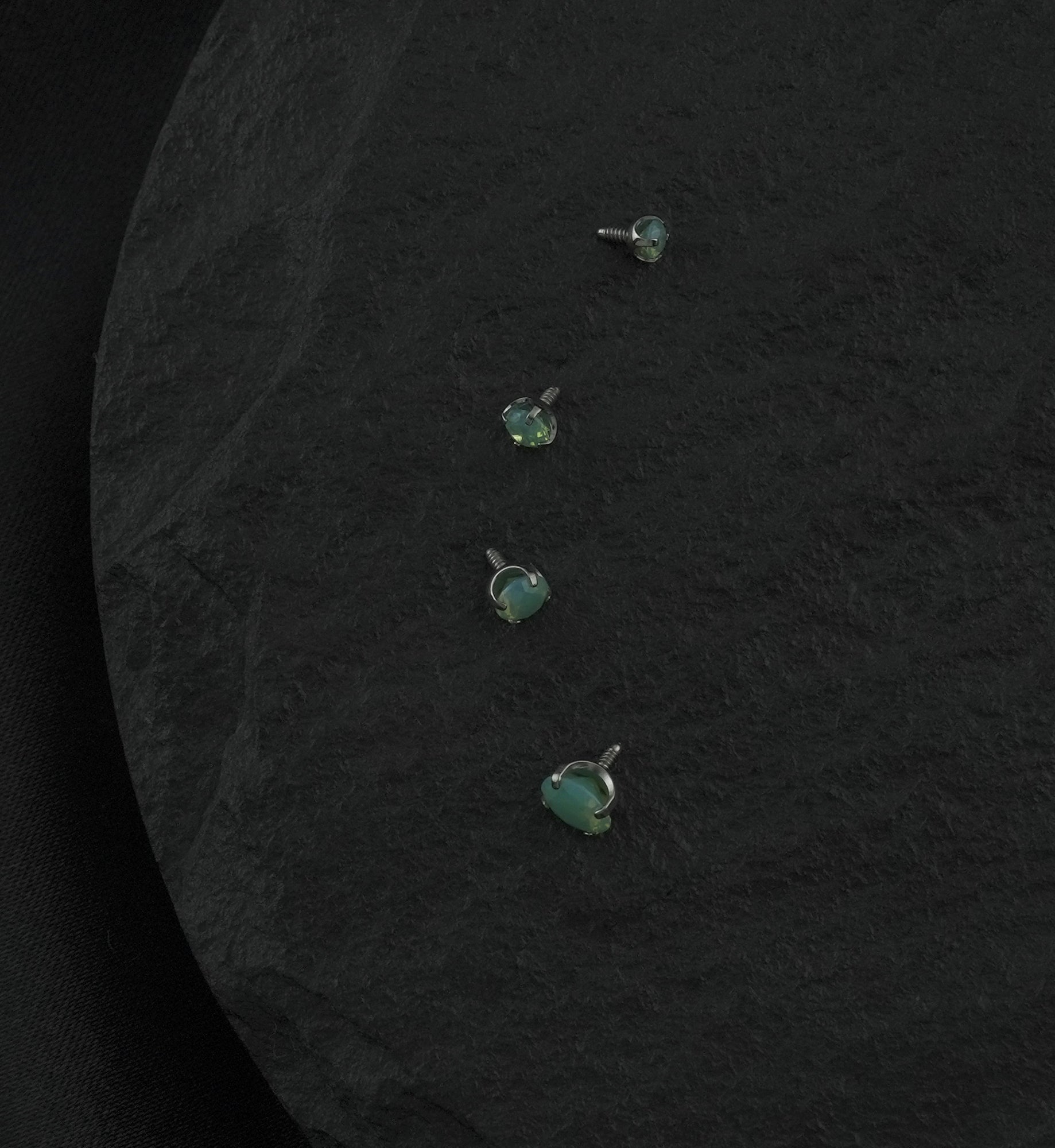 Round Green Opalite Titanium Internally Threaded Top