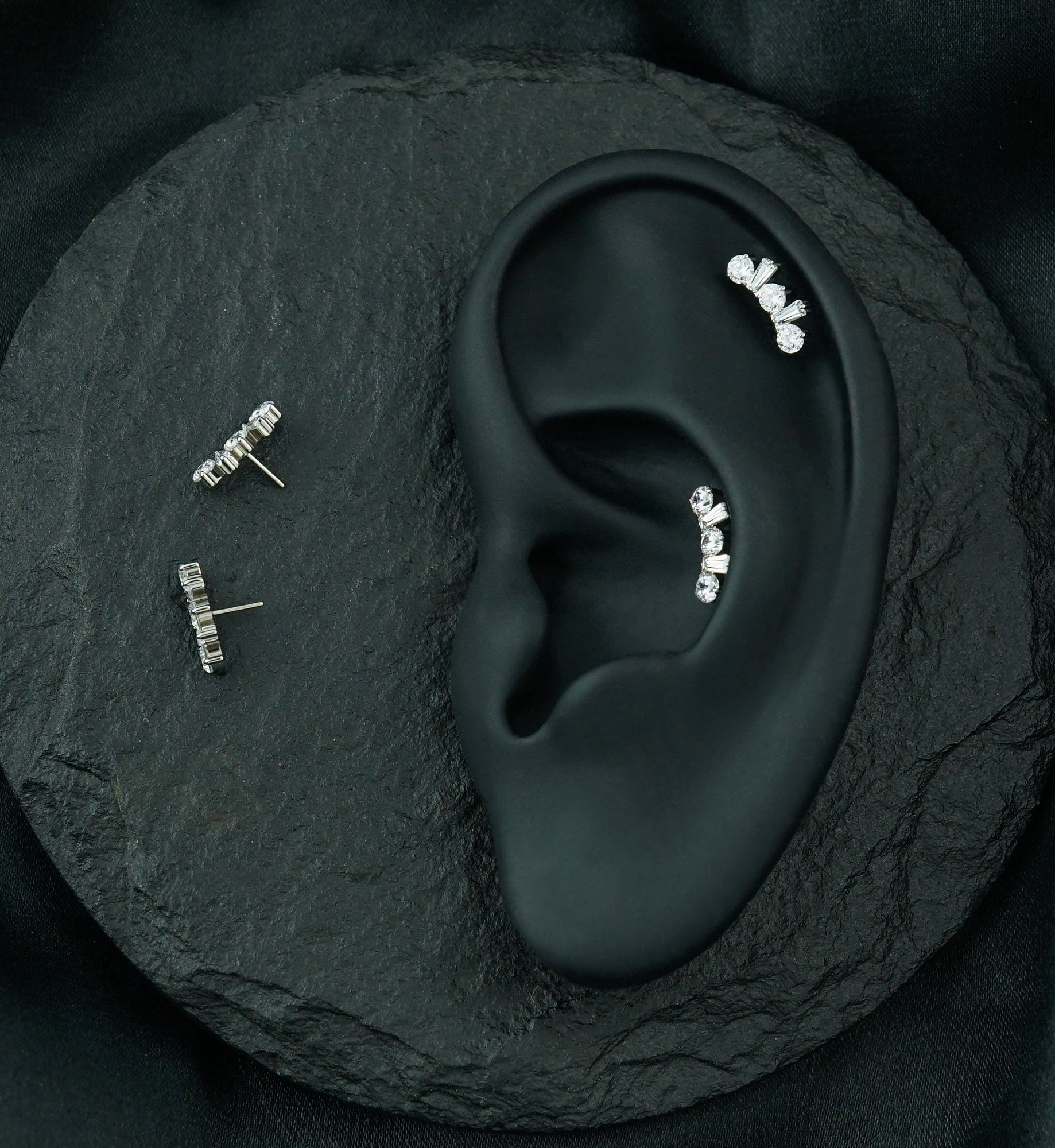 Royal Arch Clear CZ Titanium Threadless Top