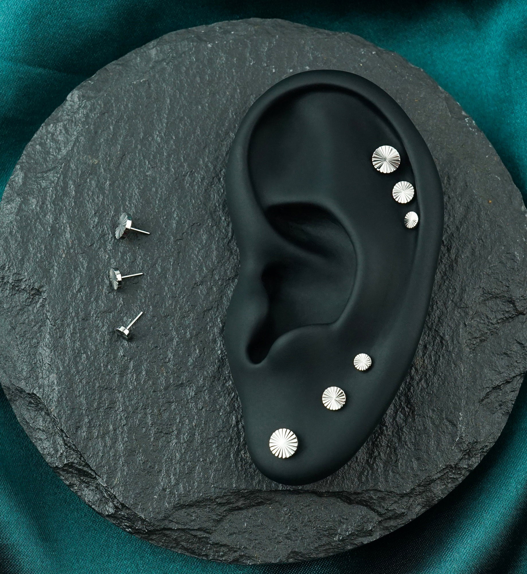 Score Disk Titanium Threadless Top