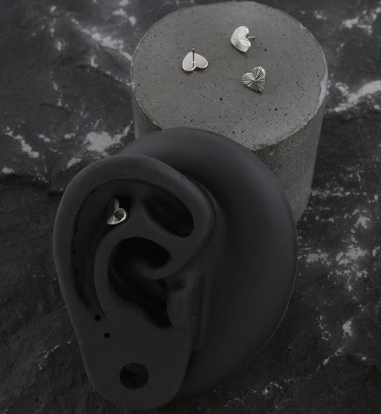 Score Heart Titanium Threadless Top