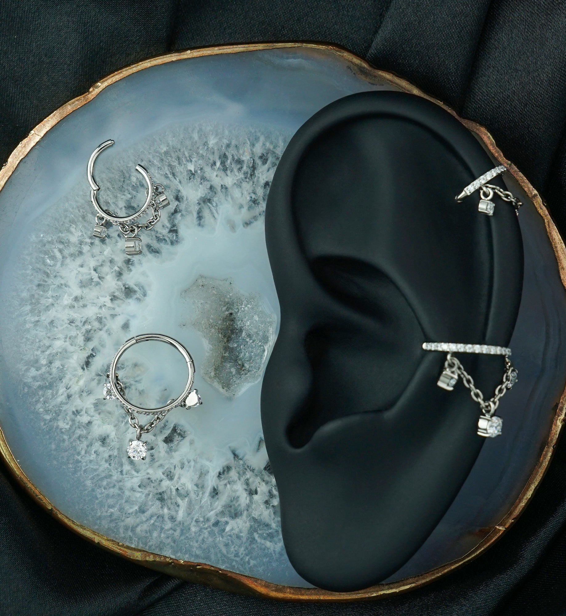 Side-Facing Clear CZ Row Triple CZ Dangle Chain Hinged Segment Ring