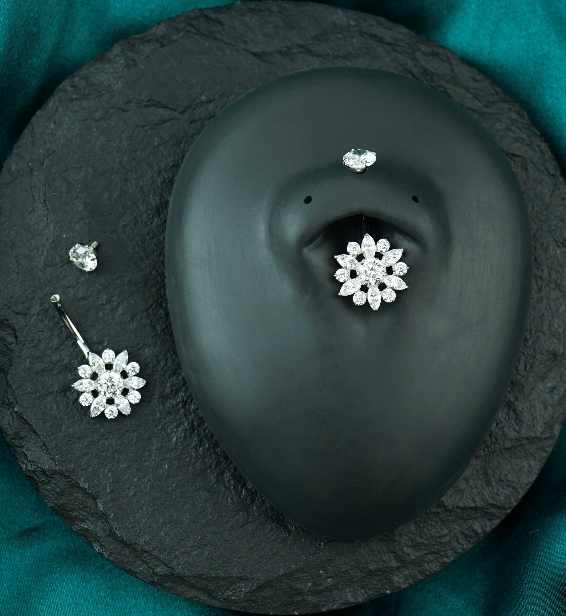 Sunflower CZ Titanium Internally Threaded Belly Button Ring