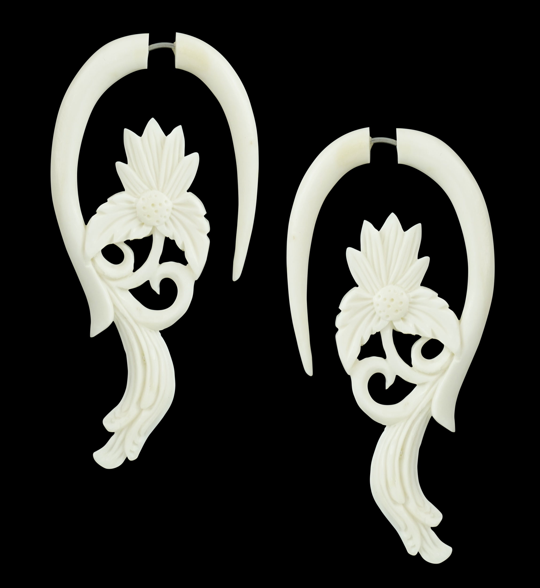 Swimming Lotus Bone Spiral Fake Gauges Earrings
