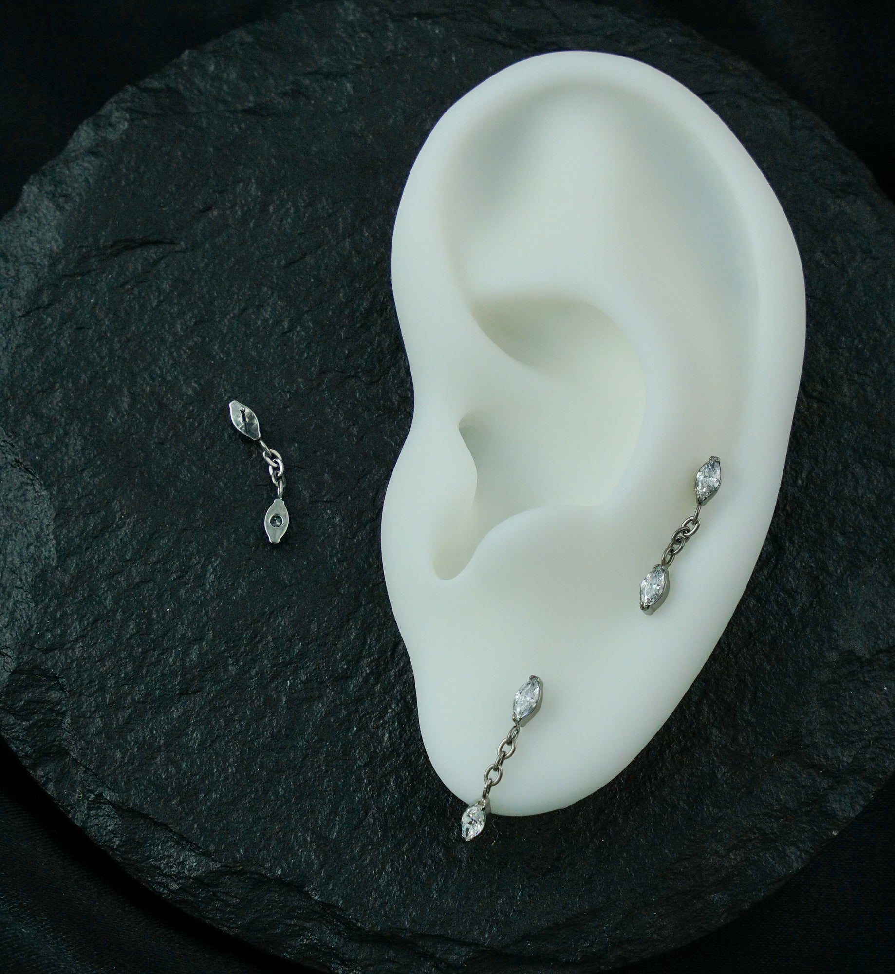 Teardrop Chain Link Dangle Clear CZ Titanium Threadless Top