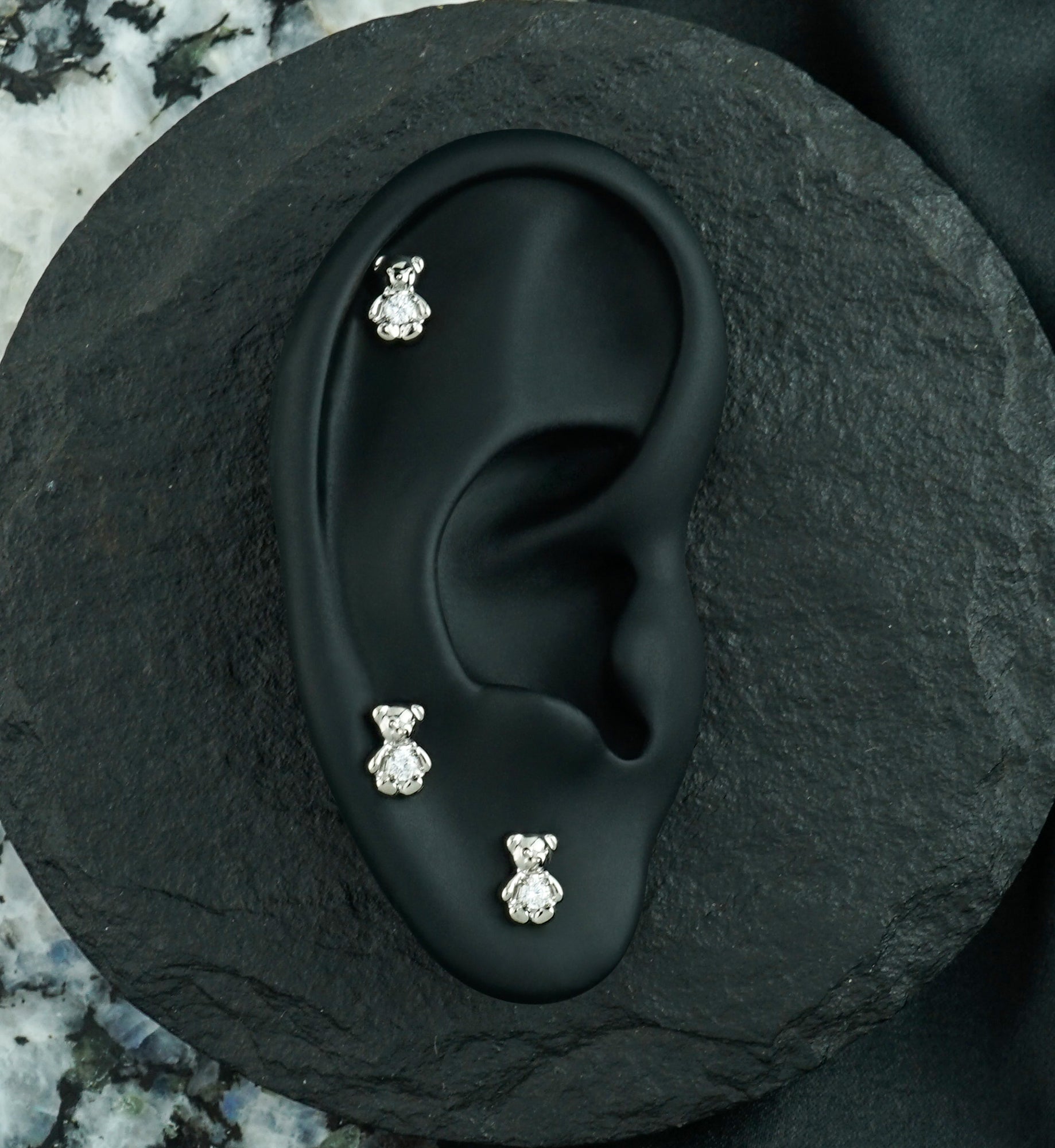 Teddy Bear Clear CZ Titanium Threadless Top