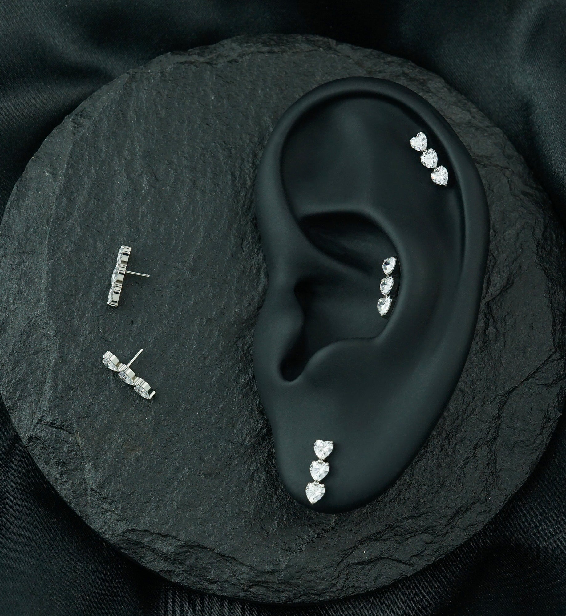 Triple Dip Heart Clear CZ Titanium Threadless Top