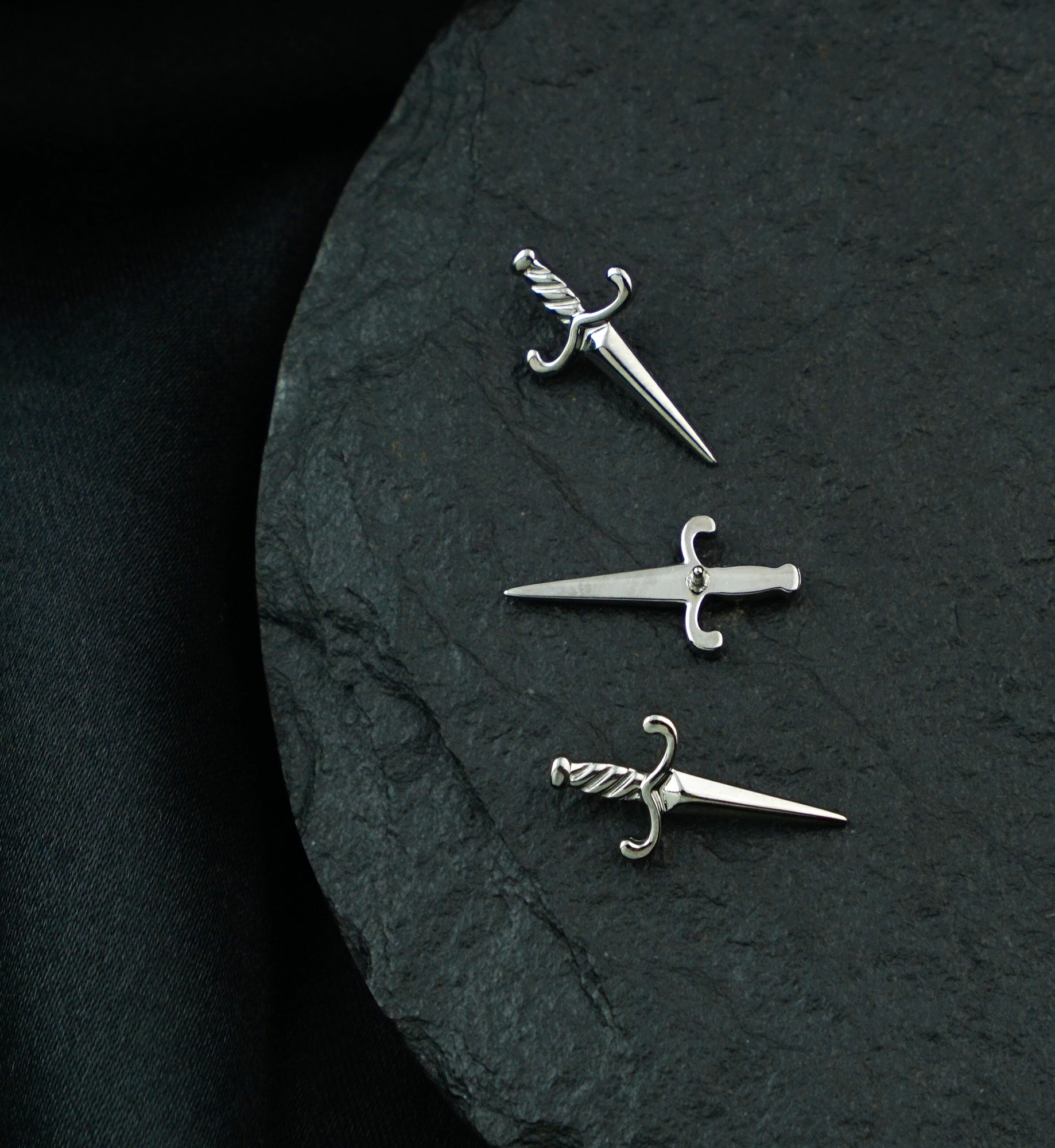 Twisted Handle Dagger Titanium Internally Threaded Top