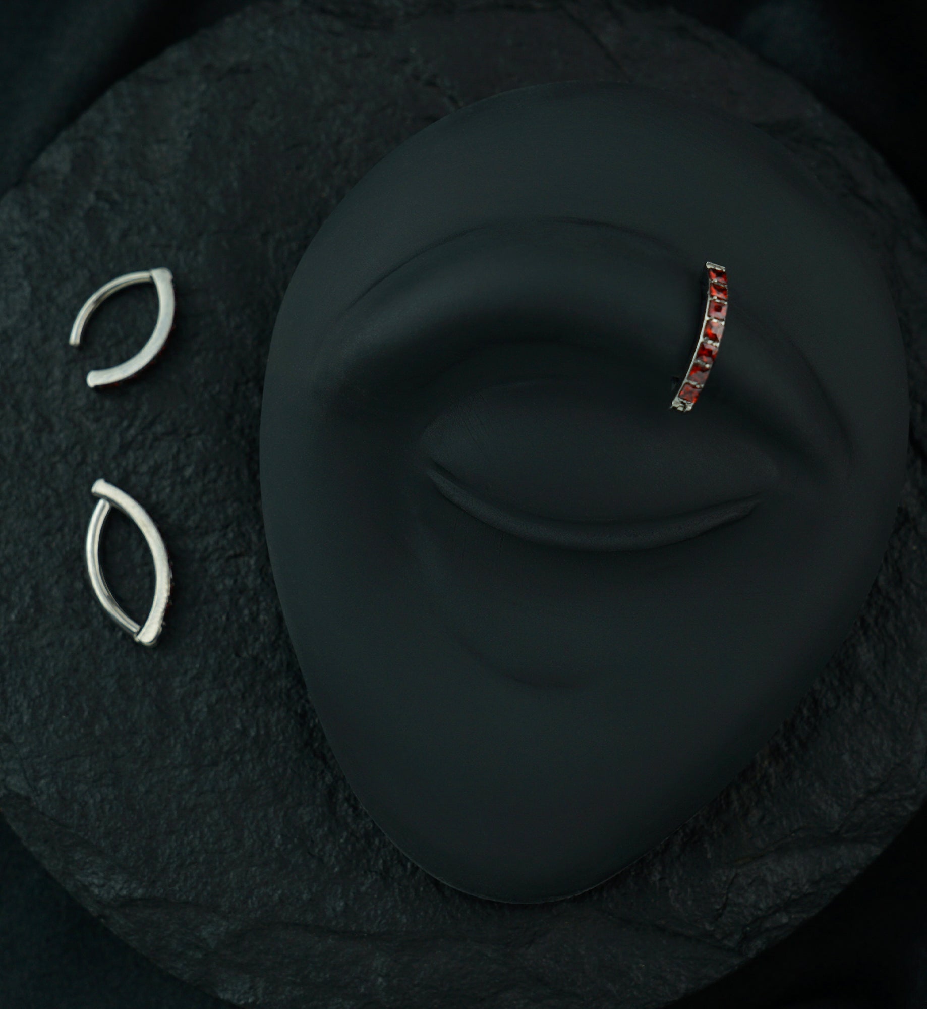 Vertical Red CZ Titanium Hinged Segment Ring