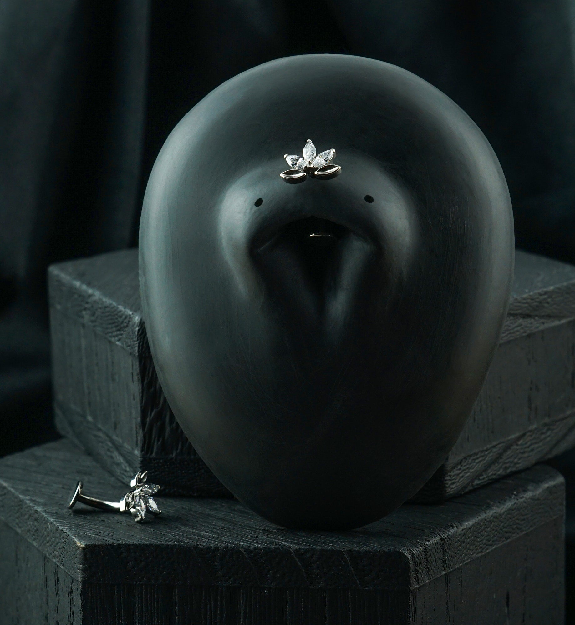 Water Lily Clear CZ Titanium Threadless Floating Belly Button Ring