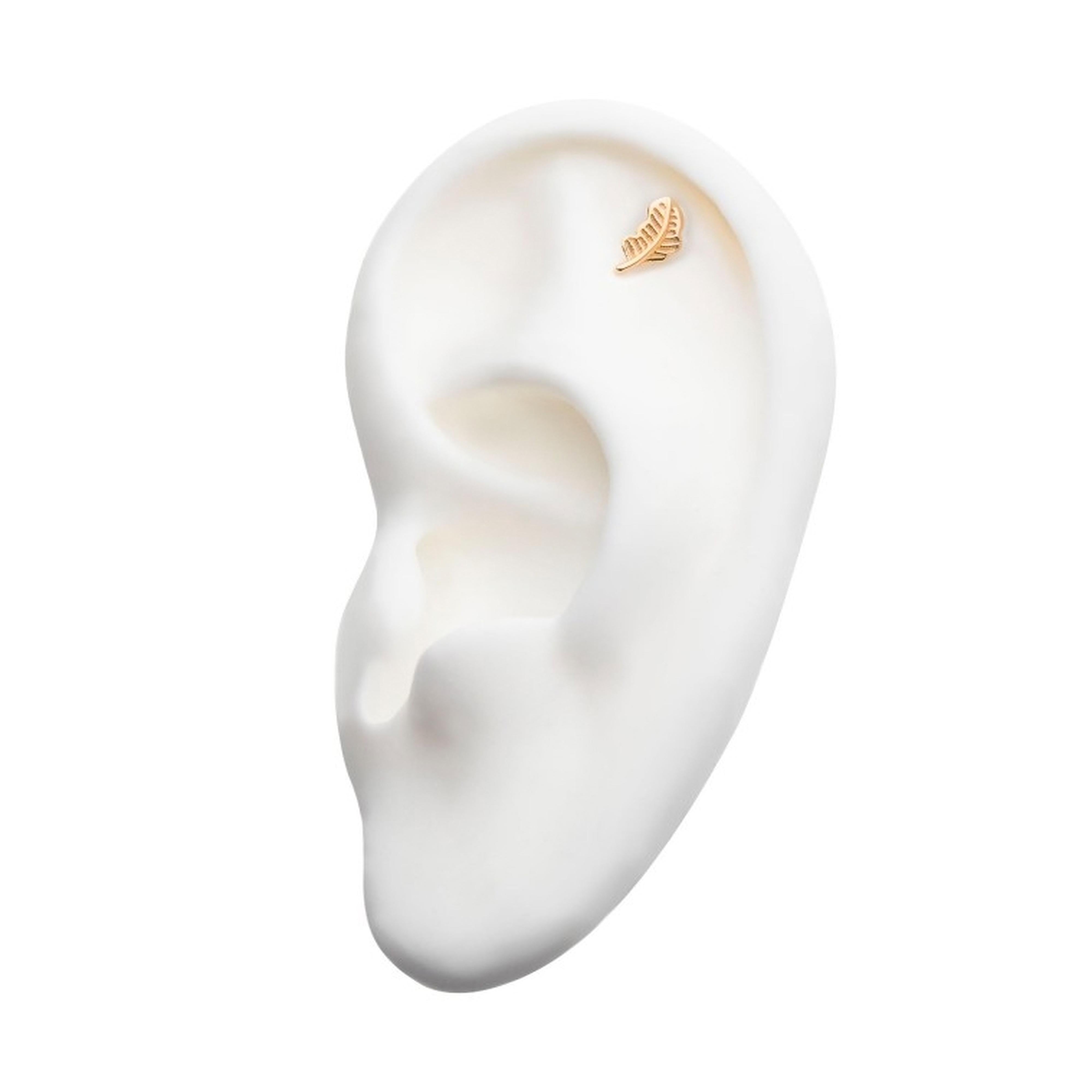 14kt Gold Feather Threadless Top