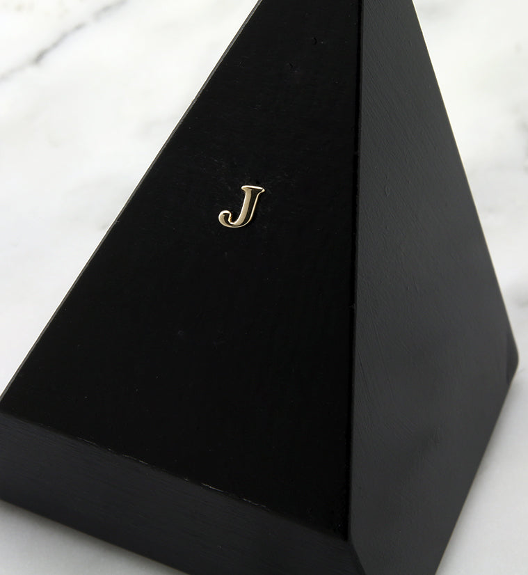 14kt Gold Letter J Threadless Top